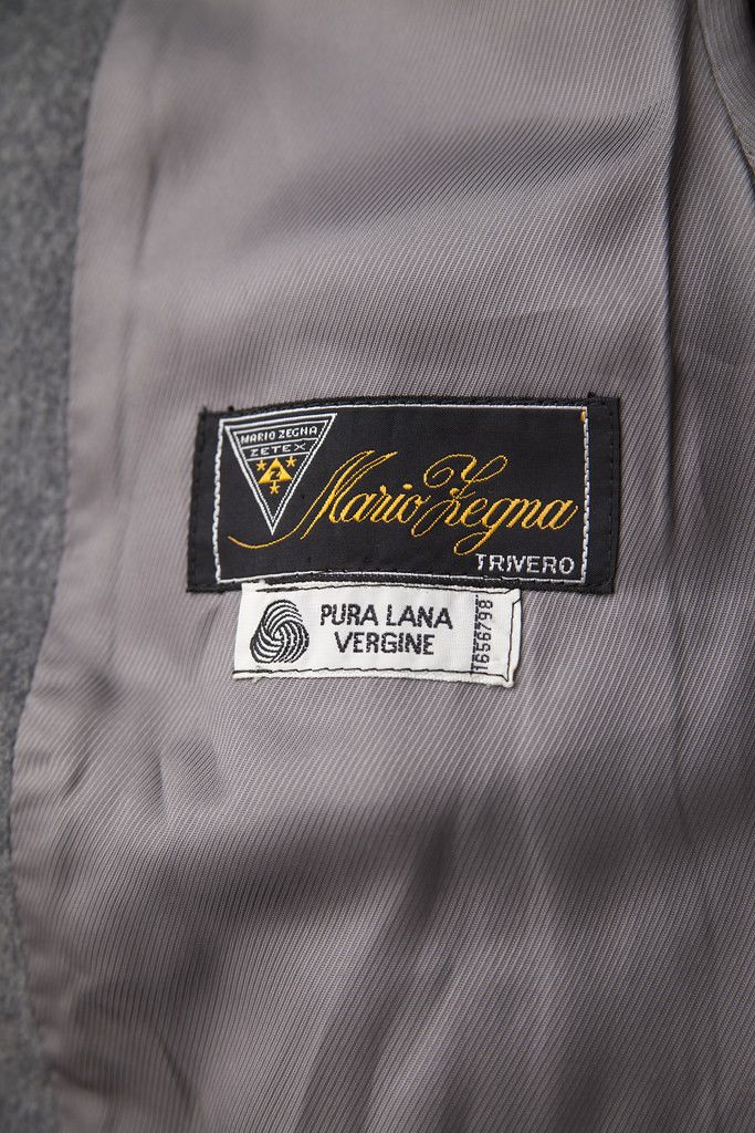 Ermenegildo Zegna Vintage grey virgin wool coat Size US M / EU 48-50 / 2 - 7 Thumbnail