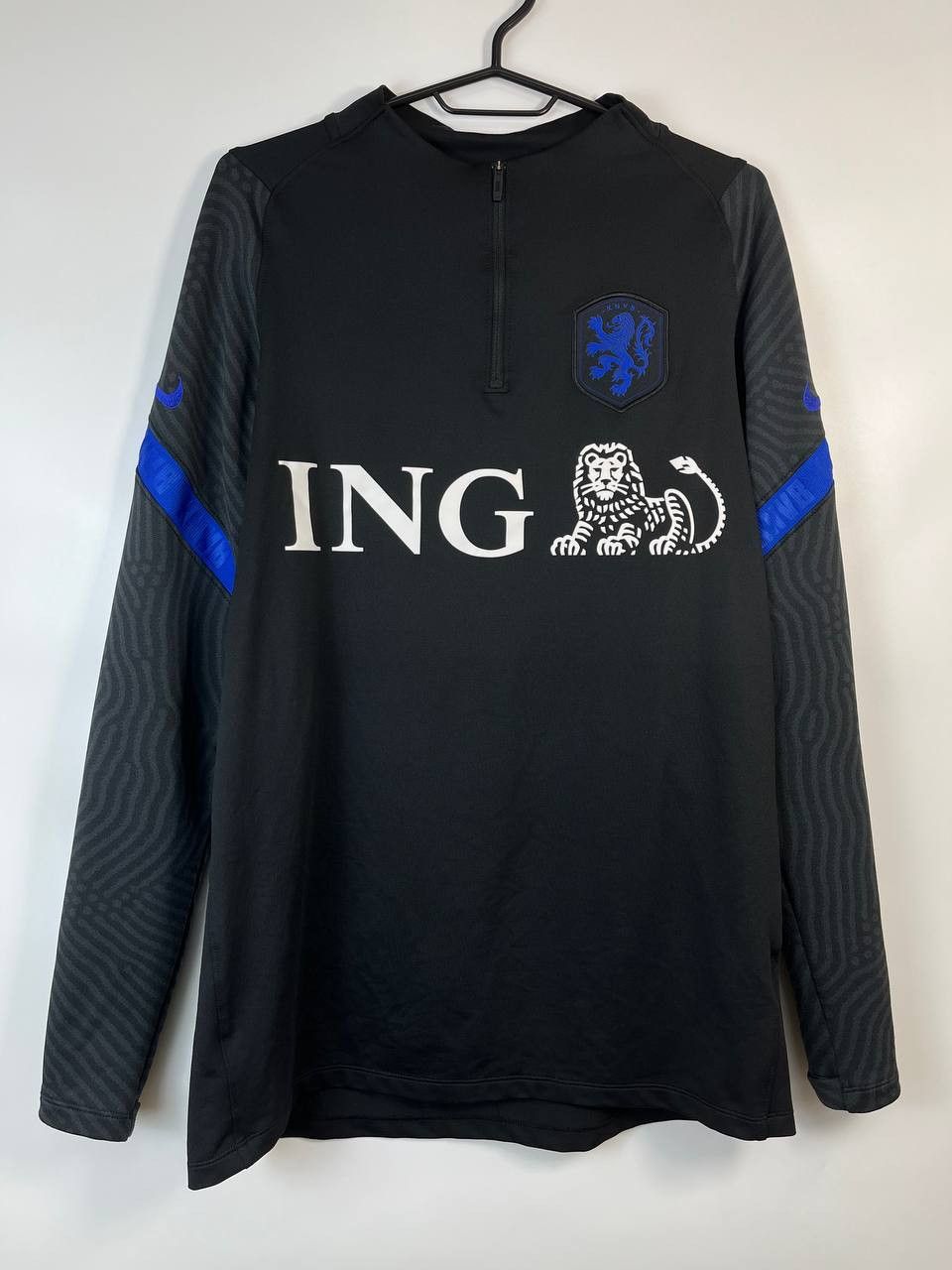 Nike NETHERLANDS 2020-21 LONG SLEEVE NIKE CD2196-011 MENS SIZE L Size US L / EU 52-54 / 3 - 1 Thumbnail