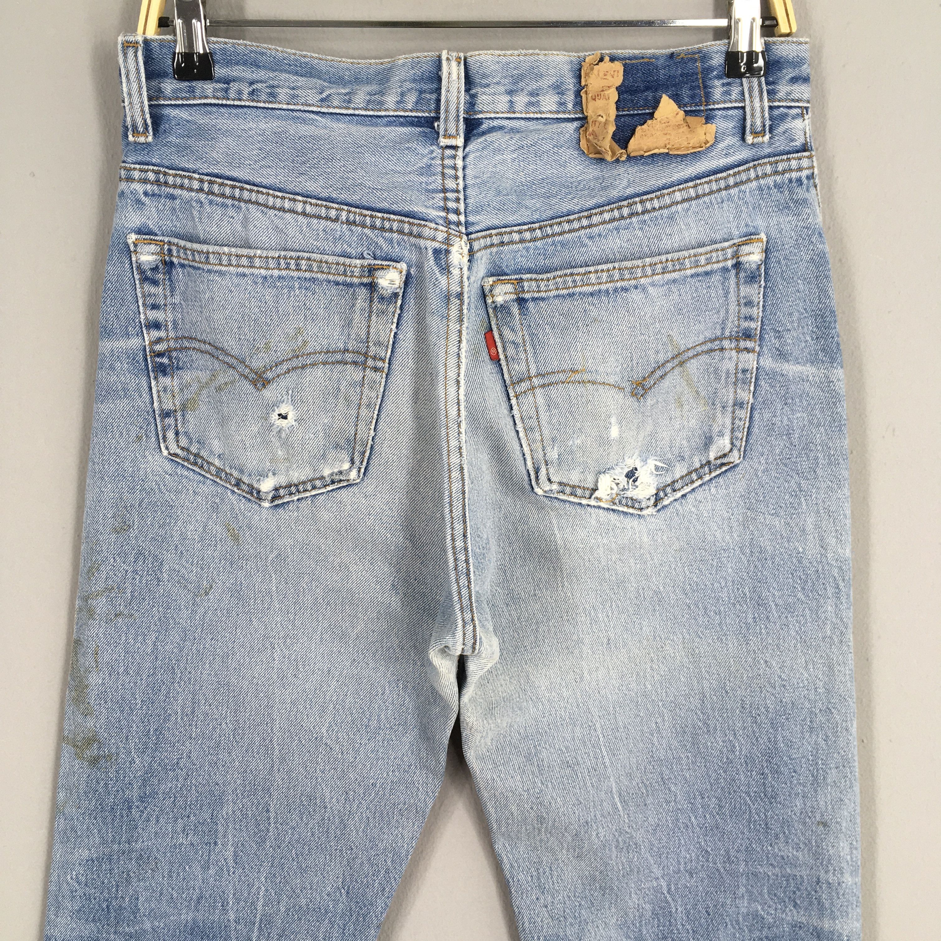 Levi's Size 29x32.5 Vintage 90s Levi's 501 Faded Dirty Jeans S1412 Size US 29 - 9 Thumbnail