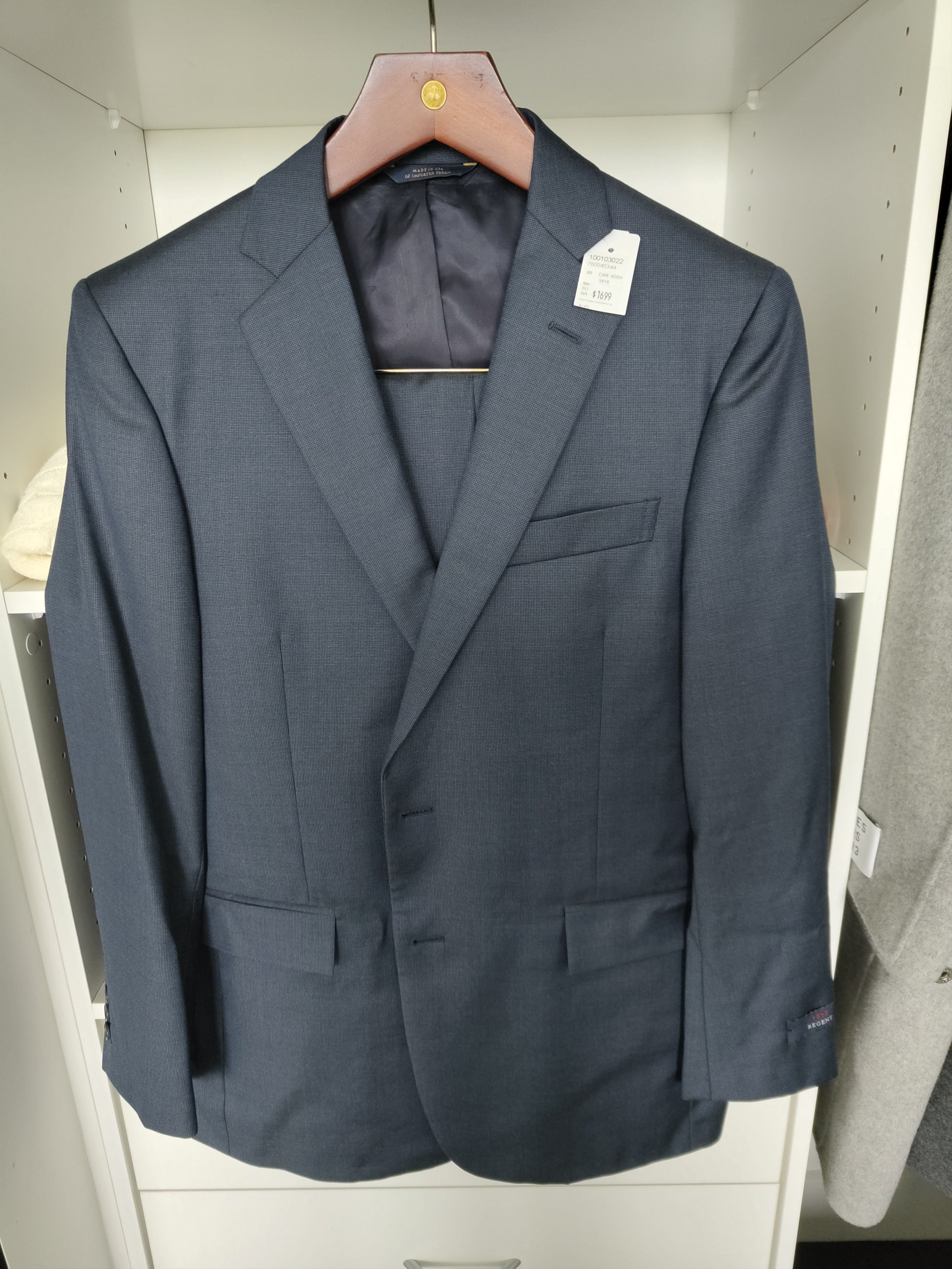 Brooks Brothers Brooks Brothers REGENT FIT (40S) Navy suit Size 40S - 1 Thumbnail