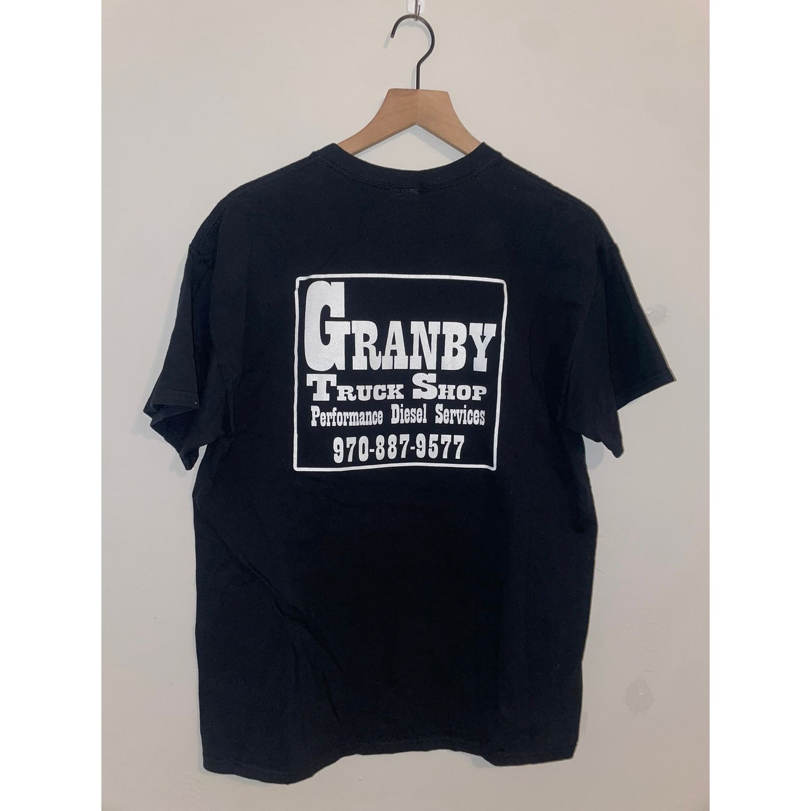 Gildan Y2K Granby Truck Stop Diesel Services Black Shirt 2000s L Size US L / EU 52-54 / 3 - 1 Thumbnail