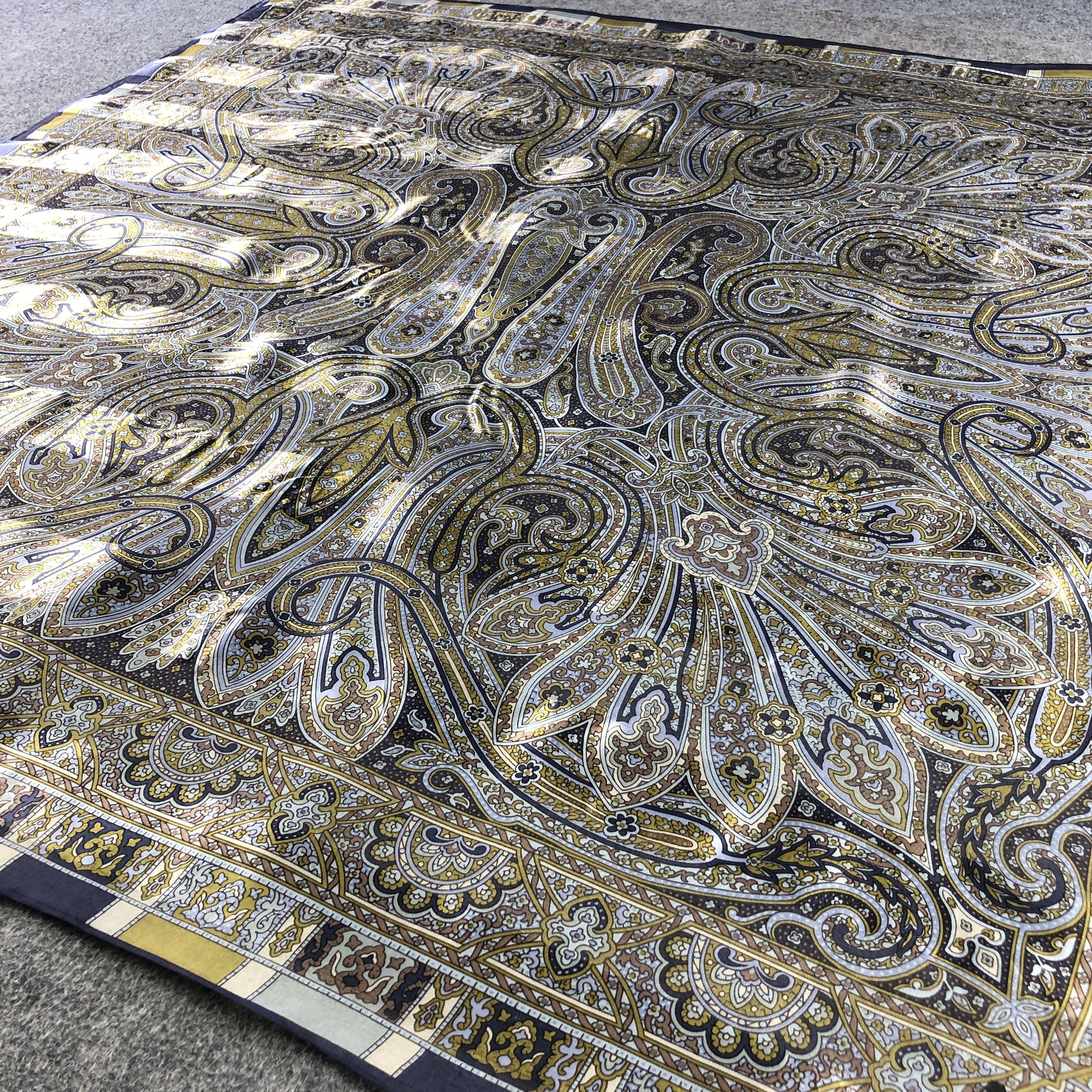 Aquascutum Aquascutum Paisley Silk Scarf M1194 Size ONE SIZE - 3 Thumbnail