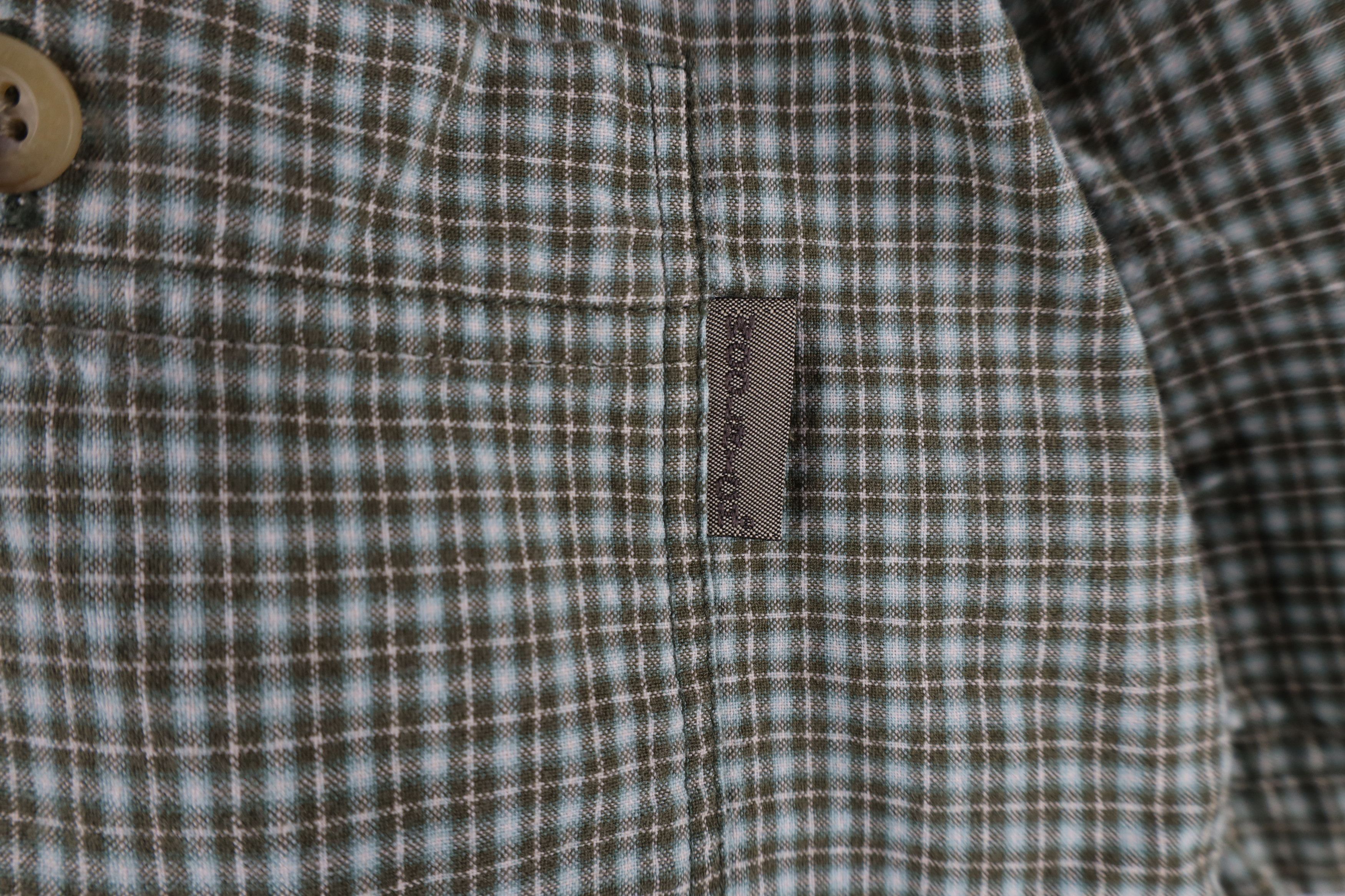 Vintage × Woolrich Woolen Mills Vintage Woolric Spell Out Short Sleeve Button Down Shirt Size US XXL / EU 58 / 5 - 4 Thumbnail