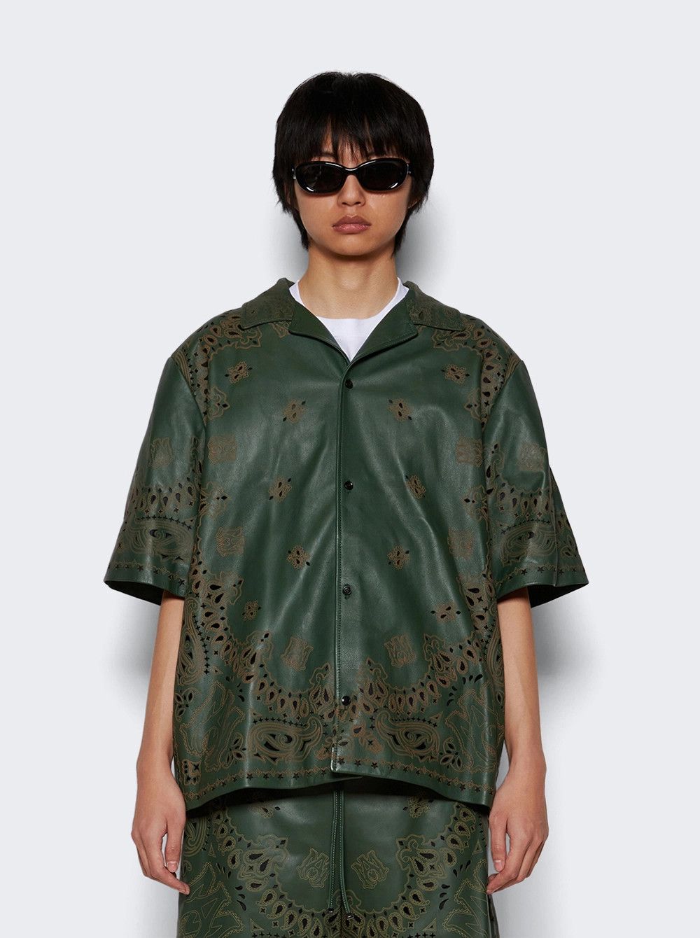 Amiri o1mle0426 Leather Bandana Short Sleeve Button Shirt Size US M / EU 48-50 / 2 - 3 Thumbnail