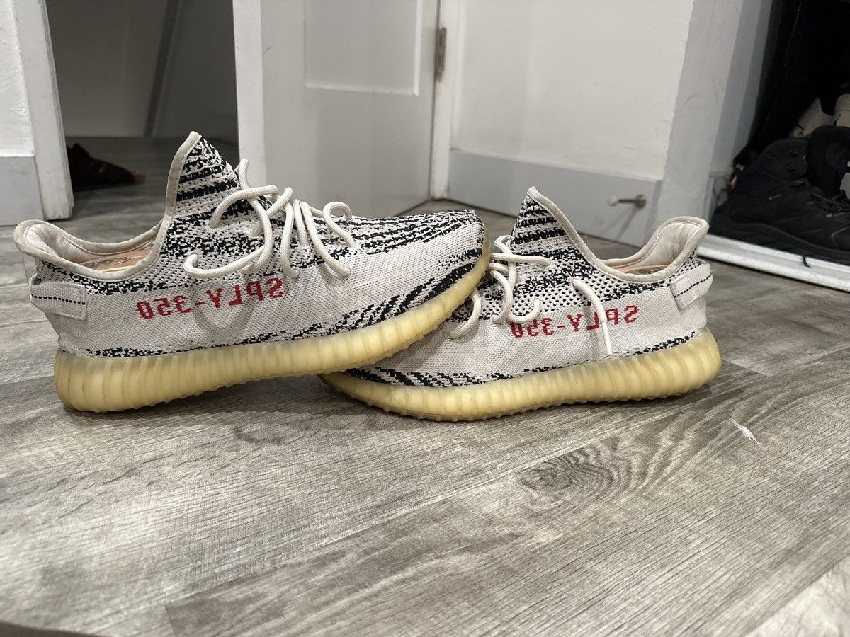 Yeezy Yeezy 350 Zebra Size US 13 / EU 46 - 4 Thumbnail