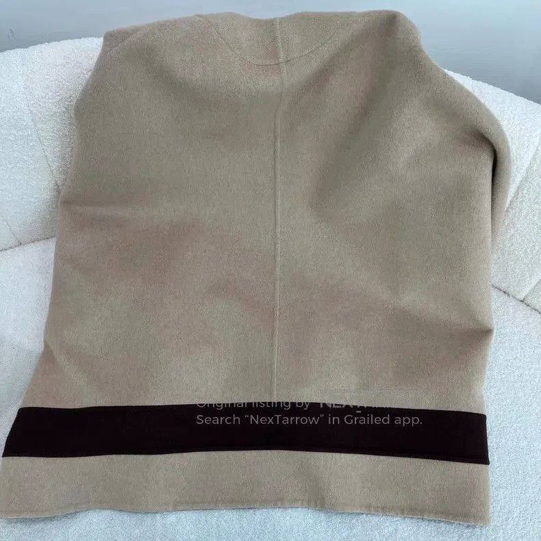 Hermes Hermes Cashmere Cloak Jacket Size XXS / US 00 / IT 34 - 2 Thumbnail
