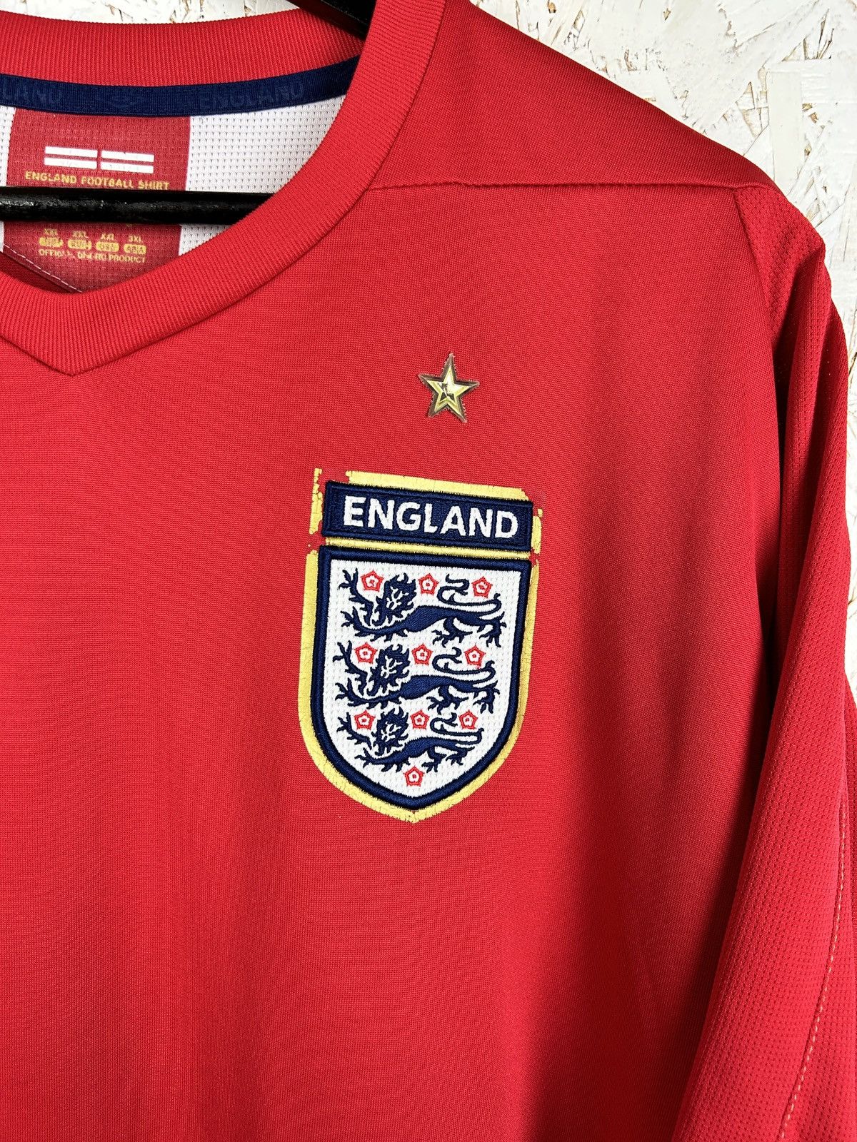 Umbro 00s Umbro England 2006/08 #7 Beckham Soccer Jersey Red XXL Size US XXL / EU 58 / 5 - 2 Thumbnail