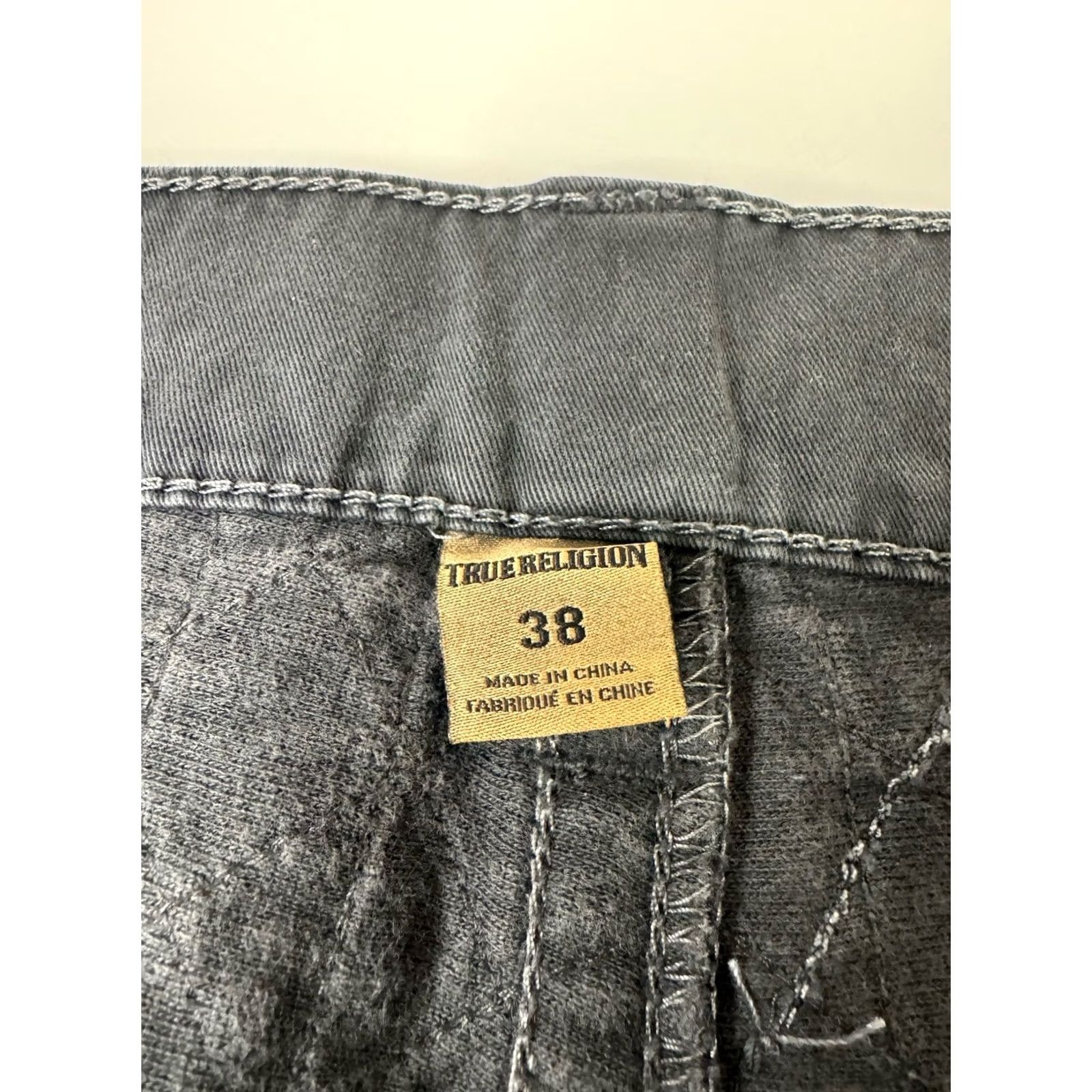 True Religion True Religion Jeans Mens 38x33 Charcoal Dean Geo Quilted Patch Tapered Size US 38 / EU 54 - 6 Thumbnail