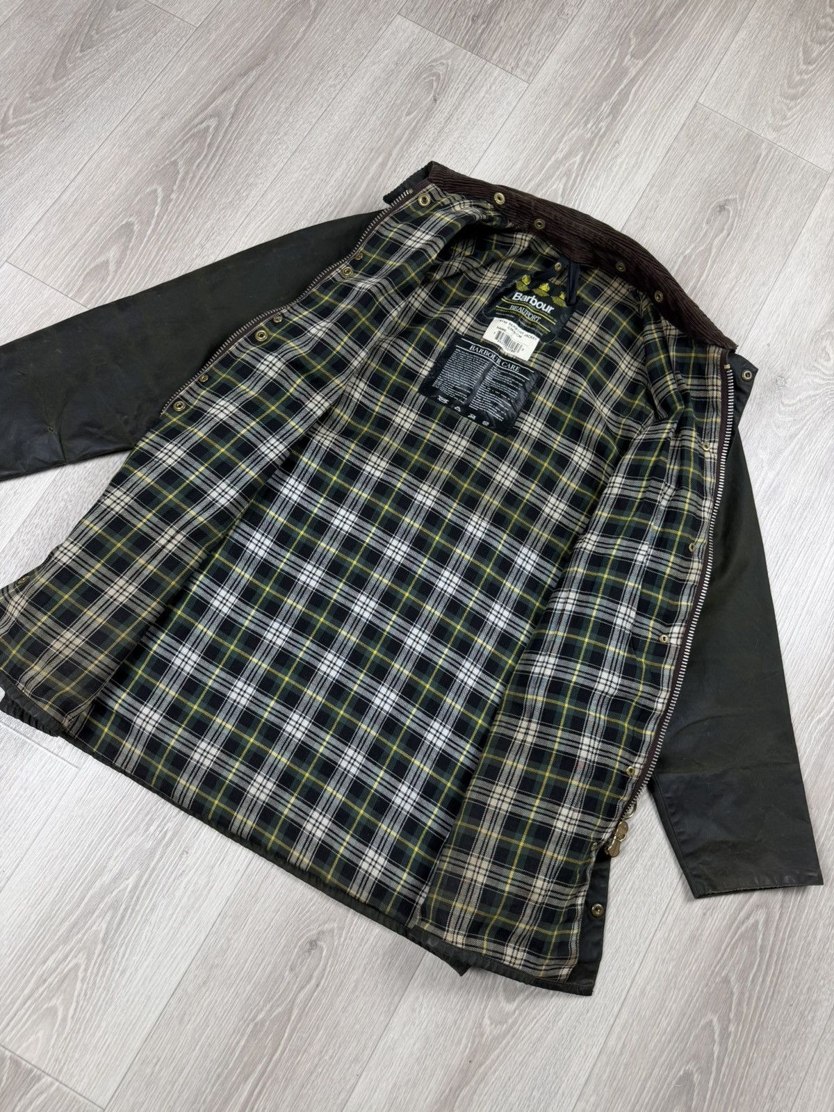 Barbour Vintage Barbour Beaufort A150 Waxed Jacket Corduroy Collar Size US S / EU 44-46 / 1 - 11 Thumbnail