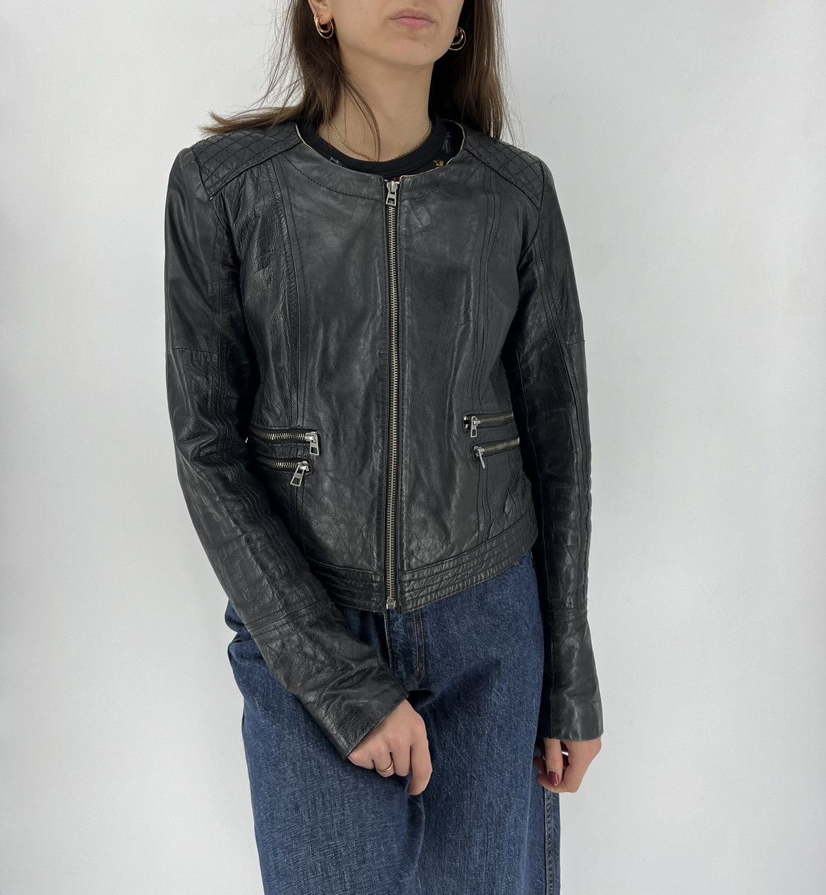 Bershka Bershka Black Authentic Leather Fitted Motorcycle Jacket Size M / US 6-8 / IT 42-44 - 4 Thumbnail