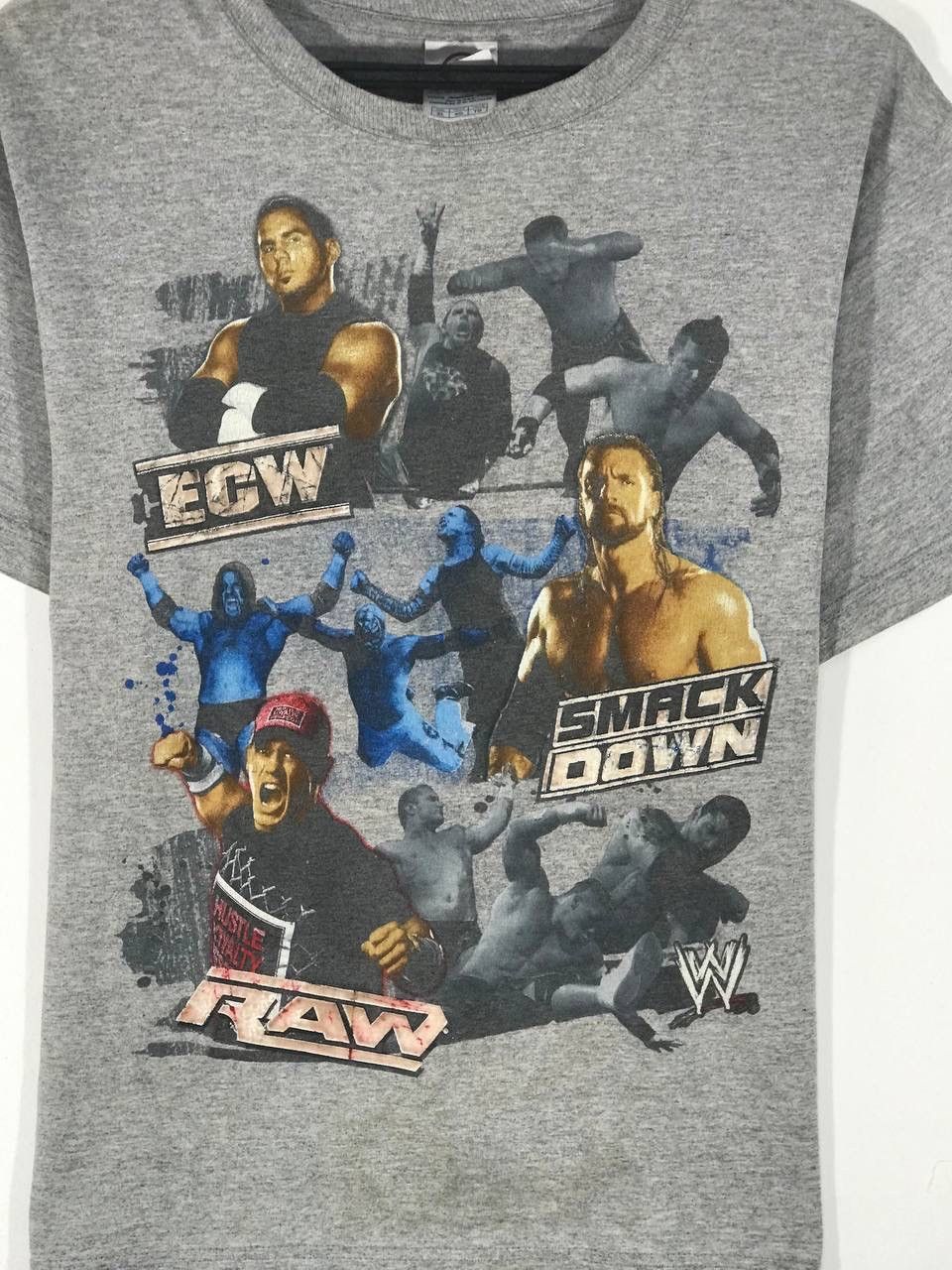 WWE Vintage raw vs smackdown jeff hardy triple h matt hardy Size US XL / EU 56 / 4 - 3 Thumbnail