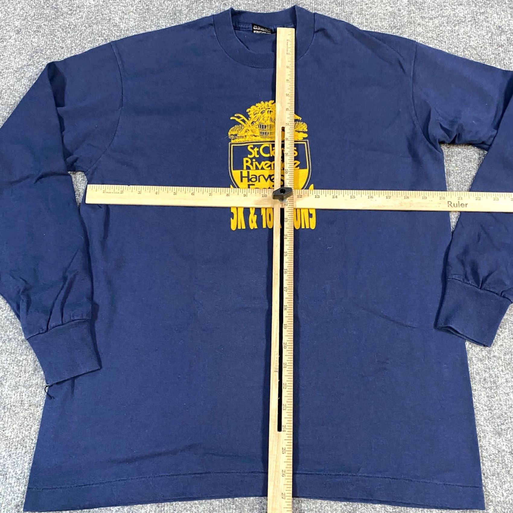 Vintage St. Clare Festival T-shirt L Blue Long Sleeve USA Made 5K 10K Runs Unisex Adults Crew Neck Cotton Blend Shirt Men Women Size US S / EU 44-46 / 1 - 3 Thumbnail
