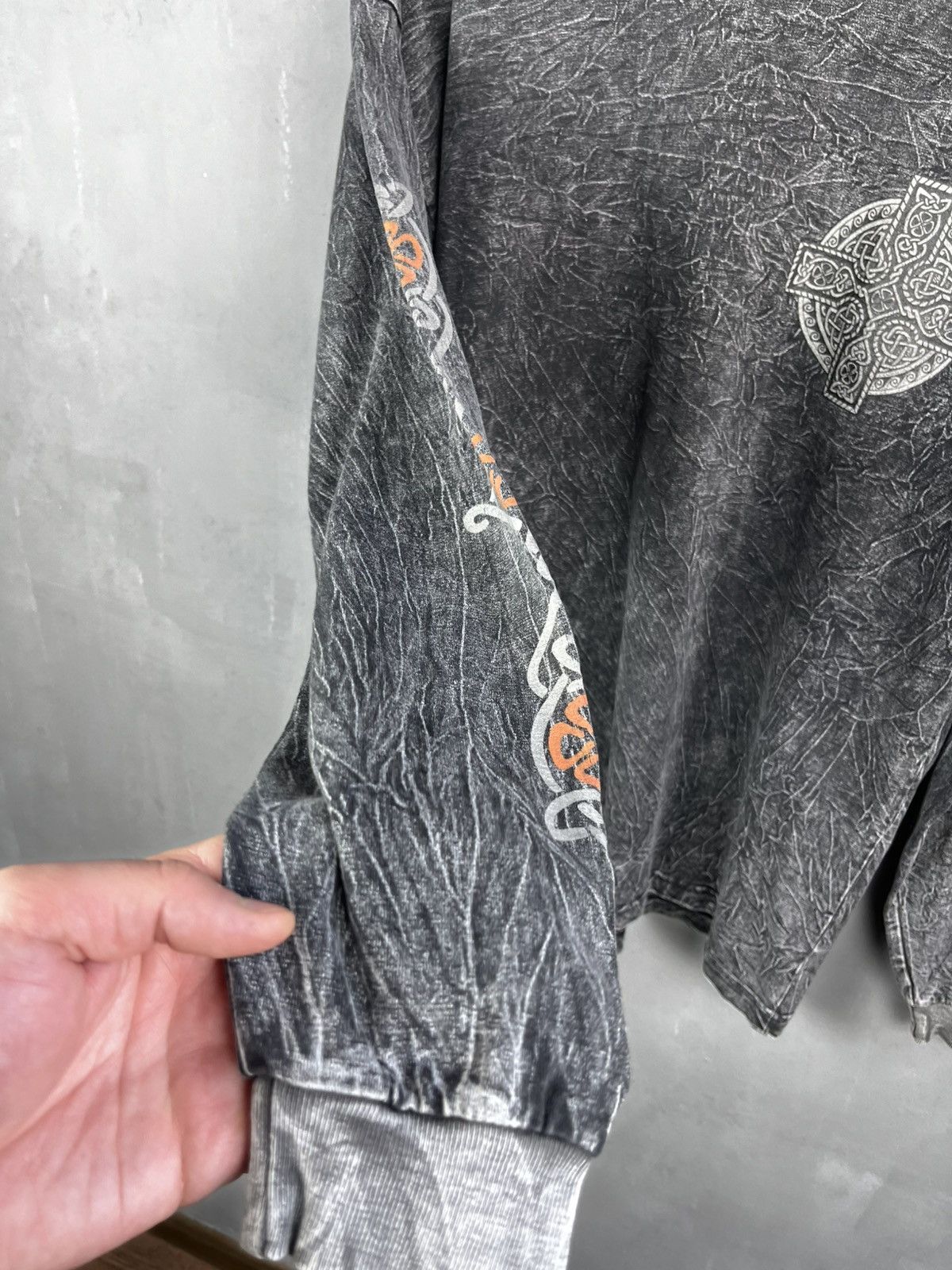 Vintage PLANET EARTH chrome hearts style vintage Size US M / EU 48-50 / 2 - 4 Thumbnail