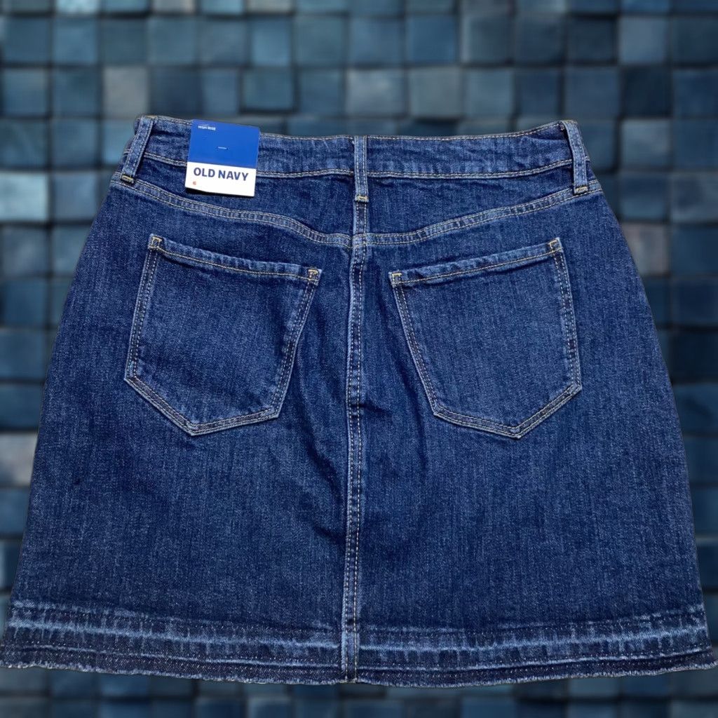 Old Navy NWT Old Navy Womens Skirt Denim Blue Dark Wash Mini High Rise 6 New with Tags Short Casual Pockets Button Front Size 28" / US 6 / IT 42 - 1 Thumbnail