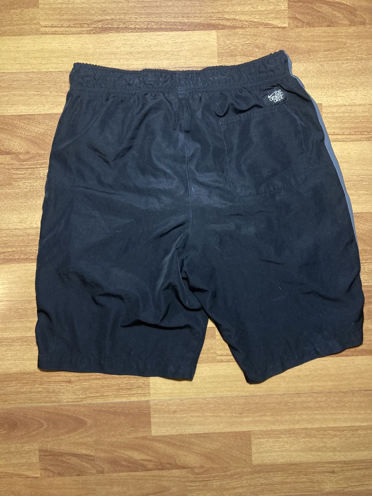 Nike × Nike ACG × Vintage Nike Vintage Nylon Shorts M size Size US 32 / EU 48 - 8 Thumbnail