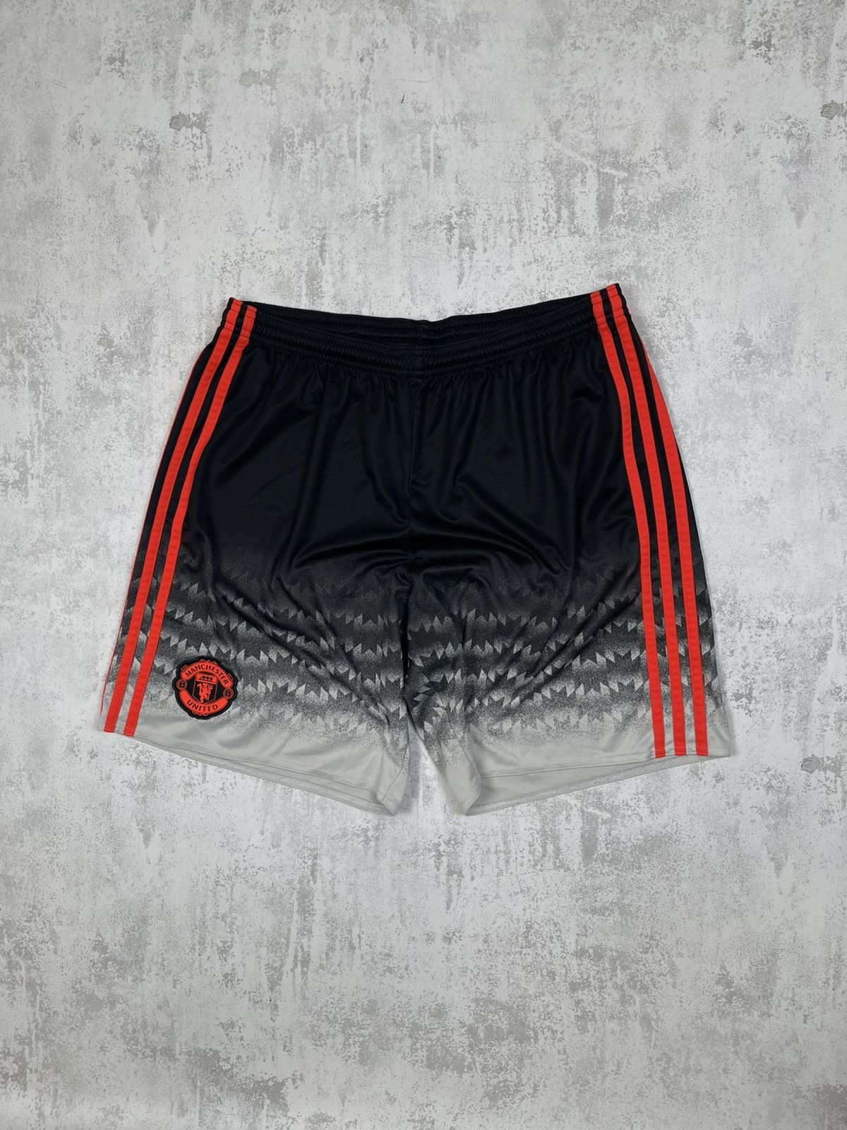 Adidas Adidas Manchester United 15/16 Away Climalite Shorts Size US 35 - 1 Thumbnail