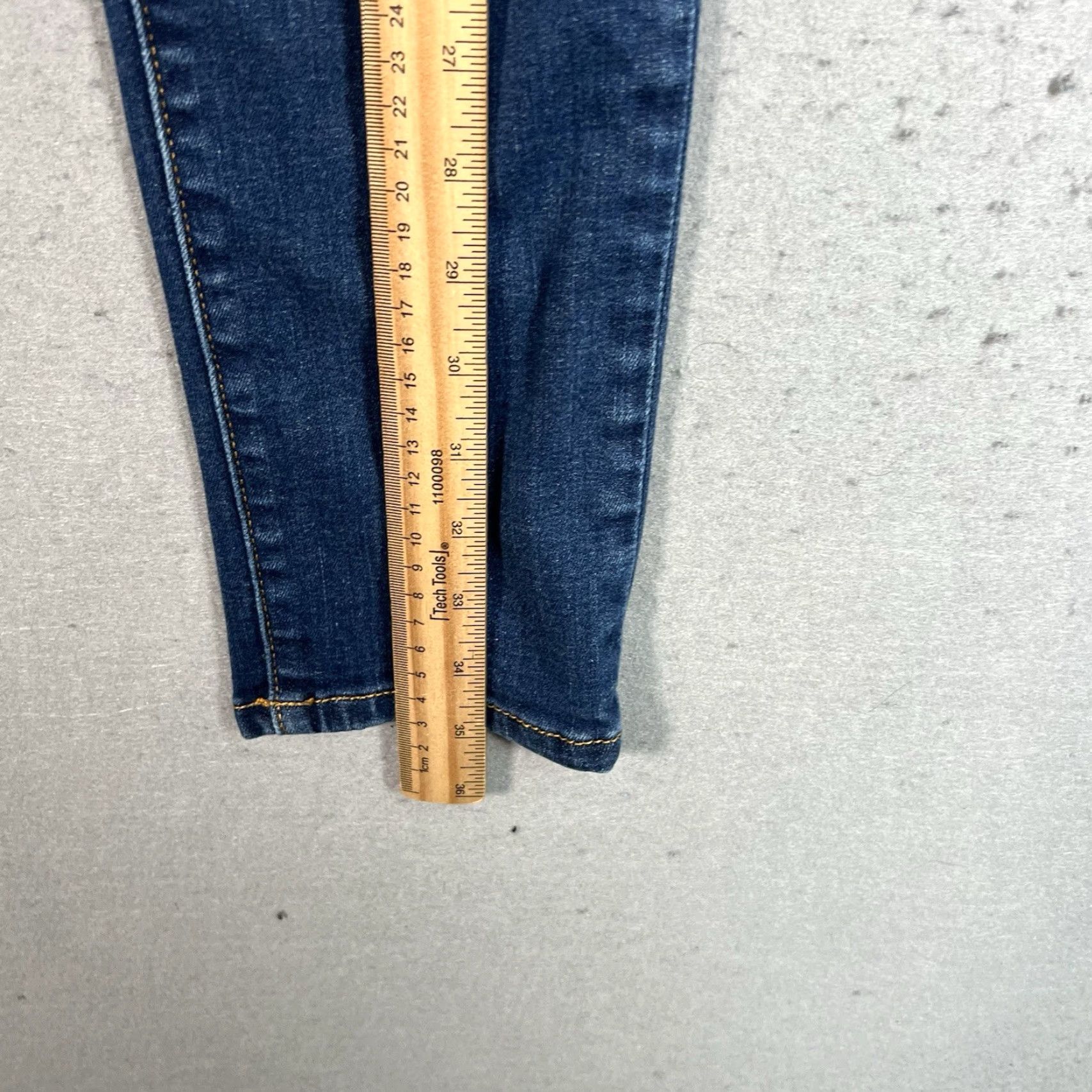 Vintage VINTAGE Pilcro And The Letterpress Skinny Jeans Adult Womens 27 Blue Dark Wash Slim Size 27" / US 4 / IT 40 - 4 Thumbnail