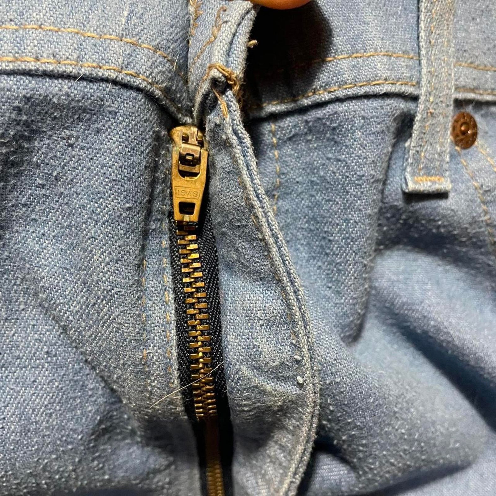 Levi's Vintage Levi’s Action Jeans Mens 36x32 Blue Denim Retro Size US 36 / EU 52 - 3 Thumbnail