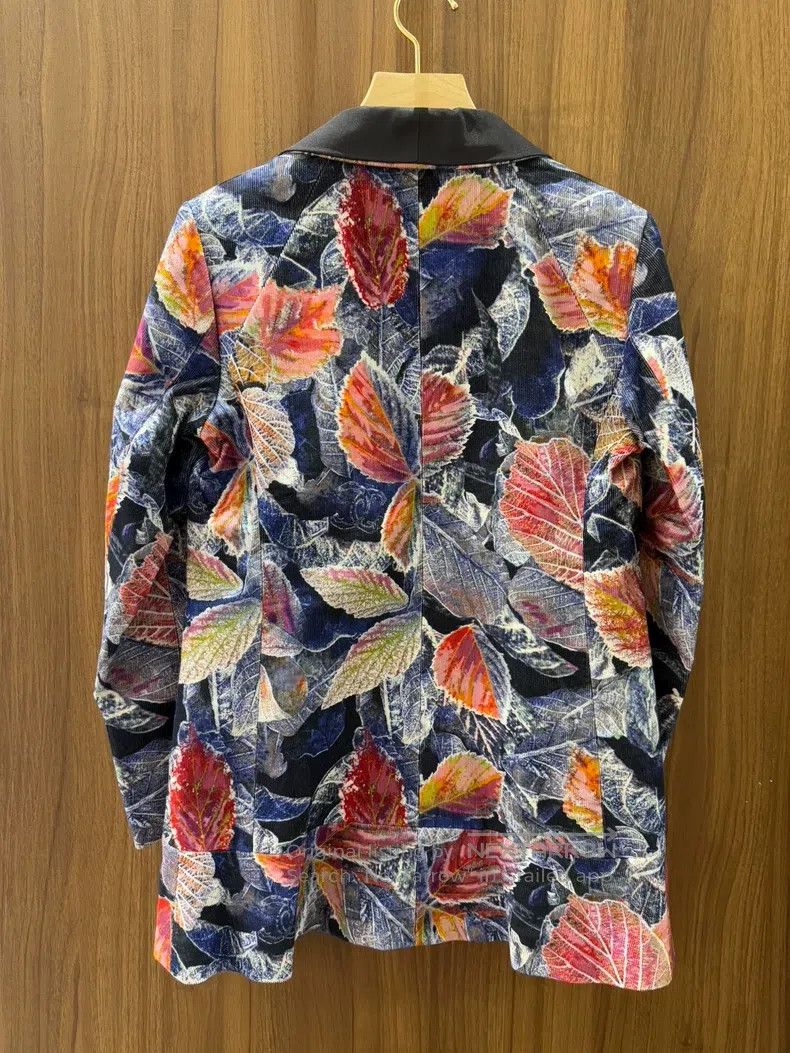 Chanel Chanel 18K Forest Series Leaves Jacket Size S / US 4 / IT 40 - 3 Thumbnail