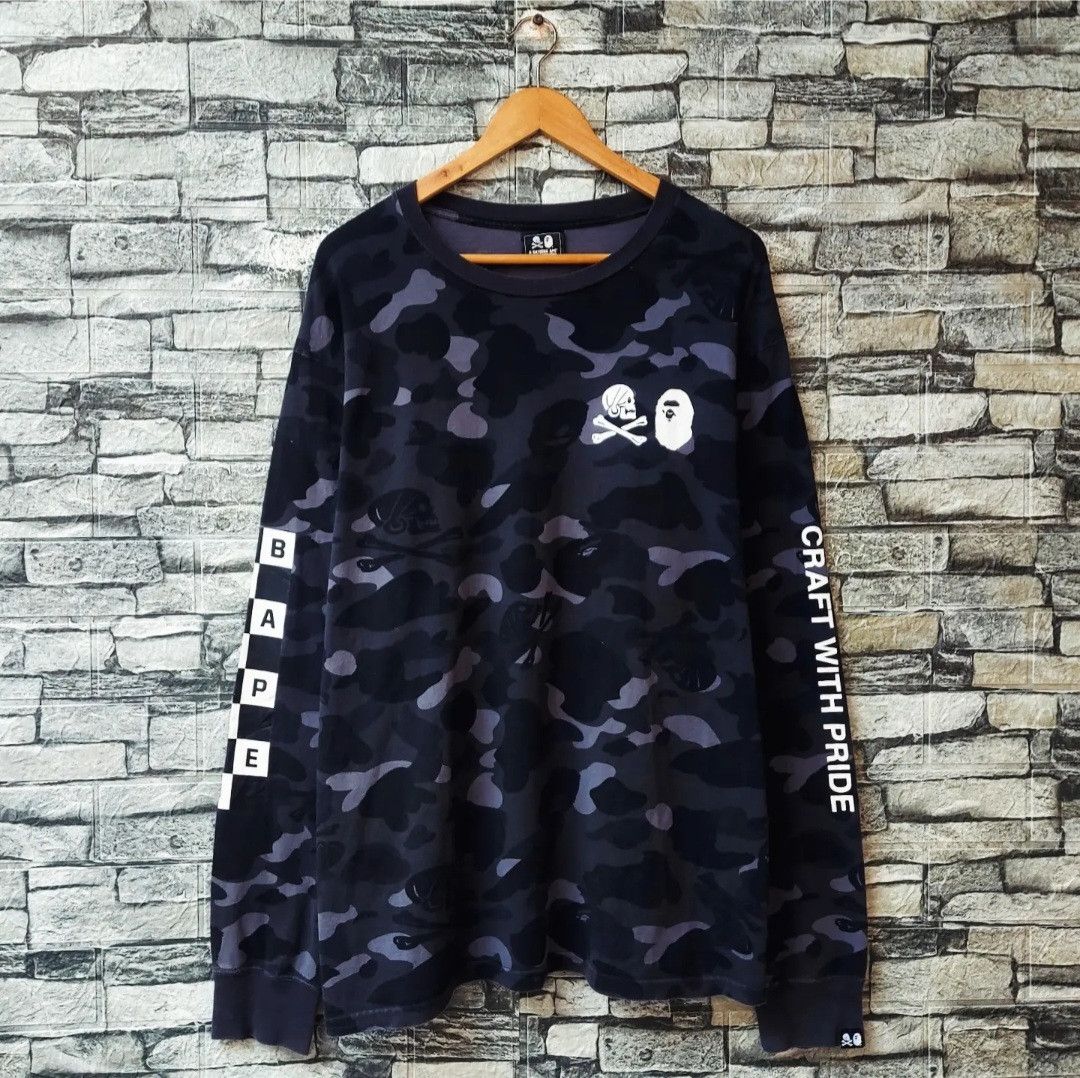 Bape × Neighborhood BAPE X Neighborhood Camouflage Long Sleeve Size US XL / EU 56 / 4 - 1 Thumbnail