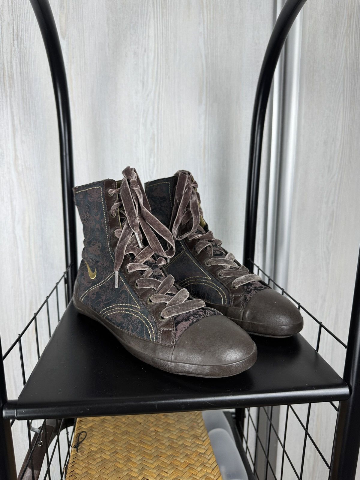 Nike Vintage 2007 Nike Sixton Premium Mid Brown Leather Size 8.5 Size US 8.5 / IT 38.5 - 4 Thumbnail