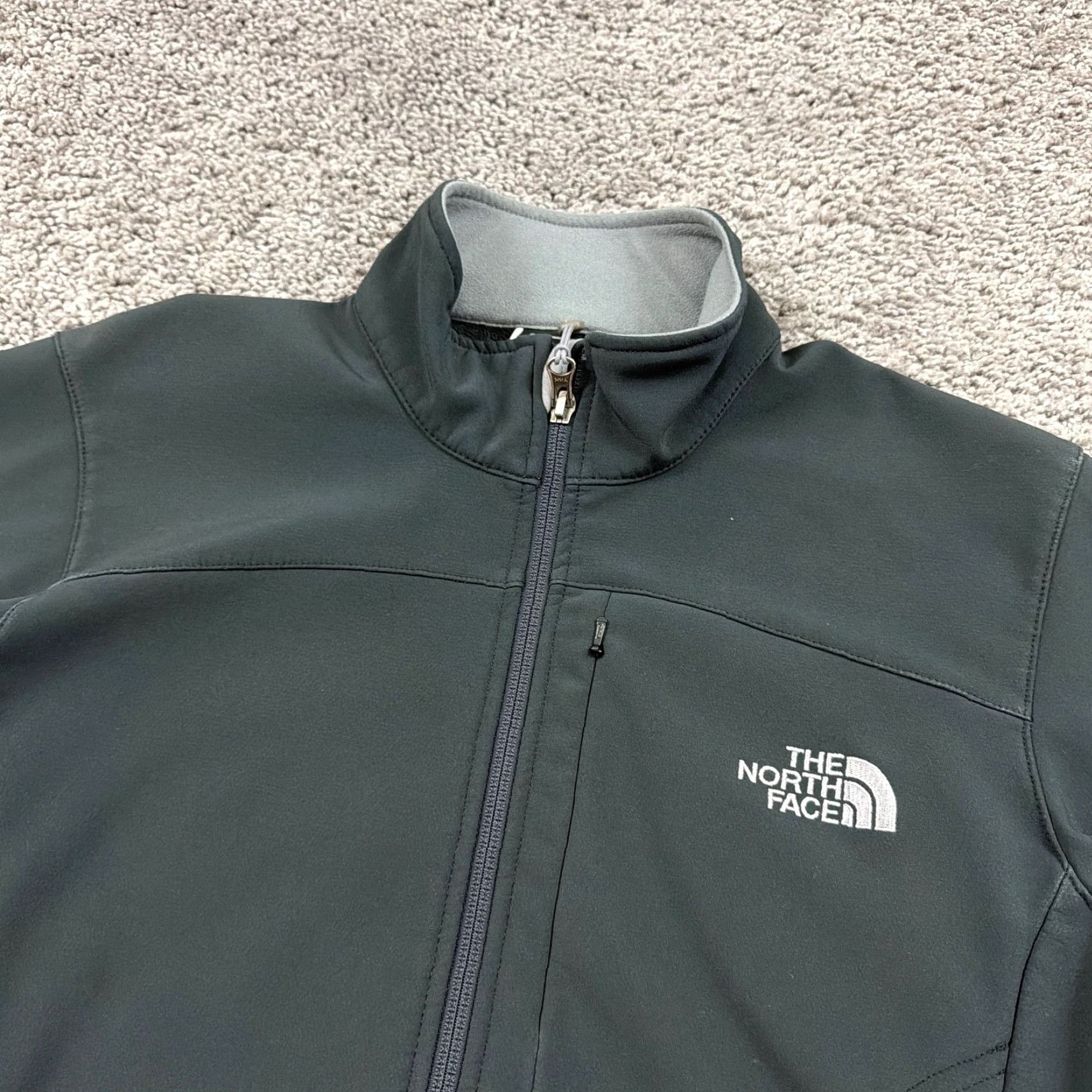 The North Face VINTAGE The North Face Jacket Womens M Black Apex Full Zip Lightweight Lined Stretch Size M / US 6-8 / IT 42-44 - 2 Thumbnail