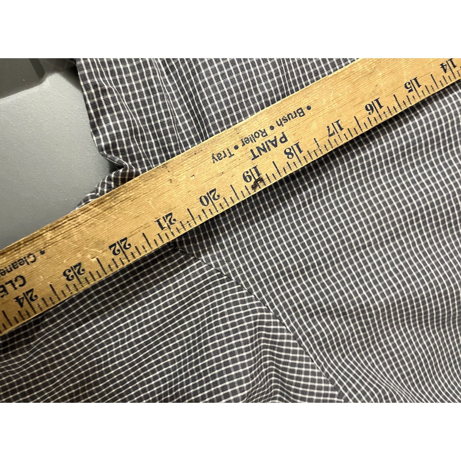 Kenneth Cole KENNETH COLE Shirt Mens Large 16.5 L Gray Plaid Non Iron Slim Fit Button-Up Long Sleeve Casual Shirt Men Size US L / EU 52-54 / 3 - 5 Thumbnail