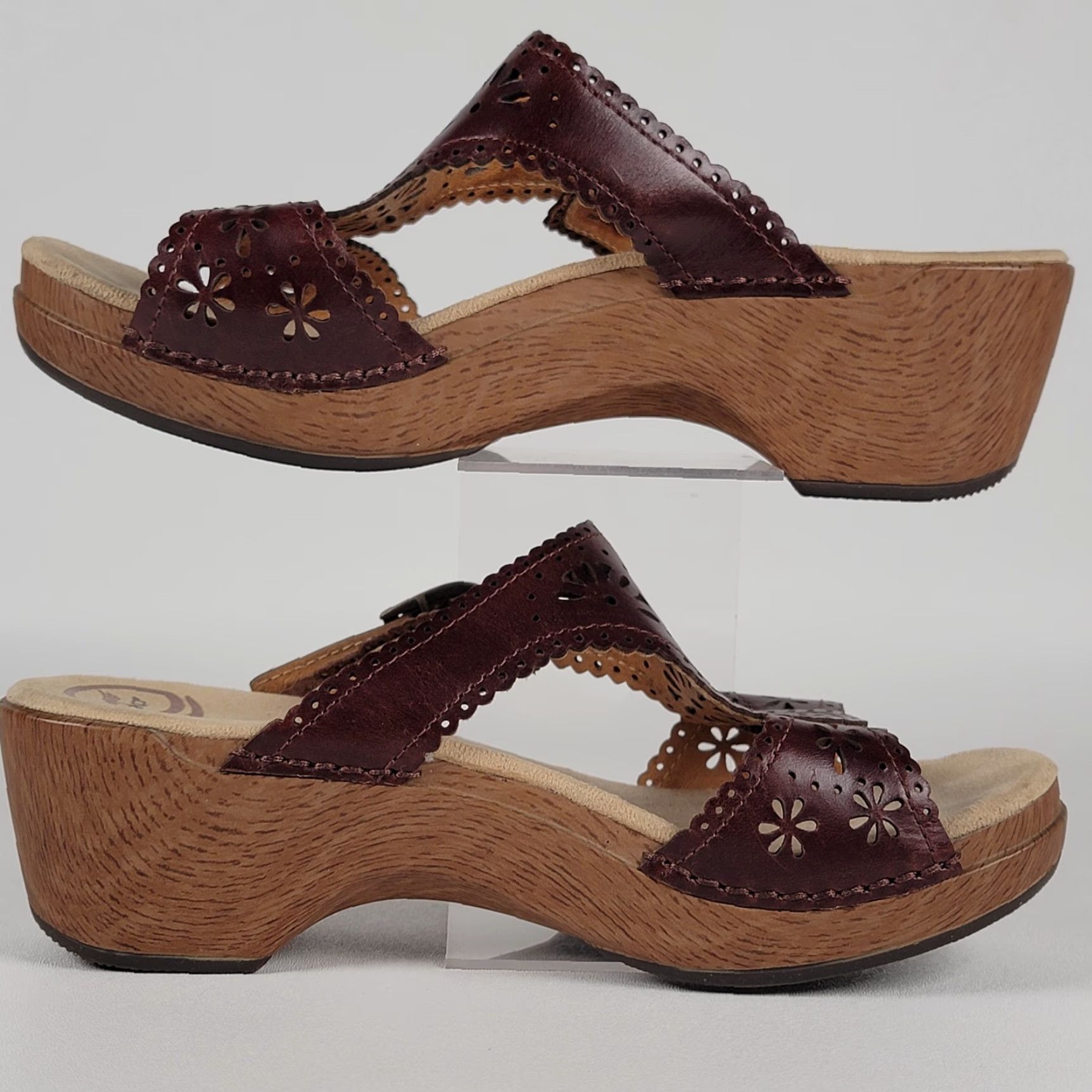 Dansko **Dansko Women's Brown Leather Slip-On Sandal Clog Size 9.5-10** User: **Brown Leather Dansko Women's Slip-On Sandal Clog Size 9.5-10** Size US 9.5 / IT 39.5 - 4 Thumbnail