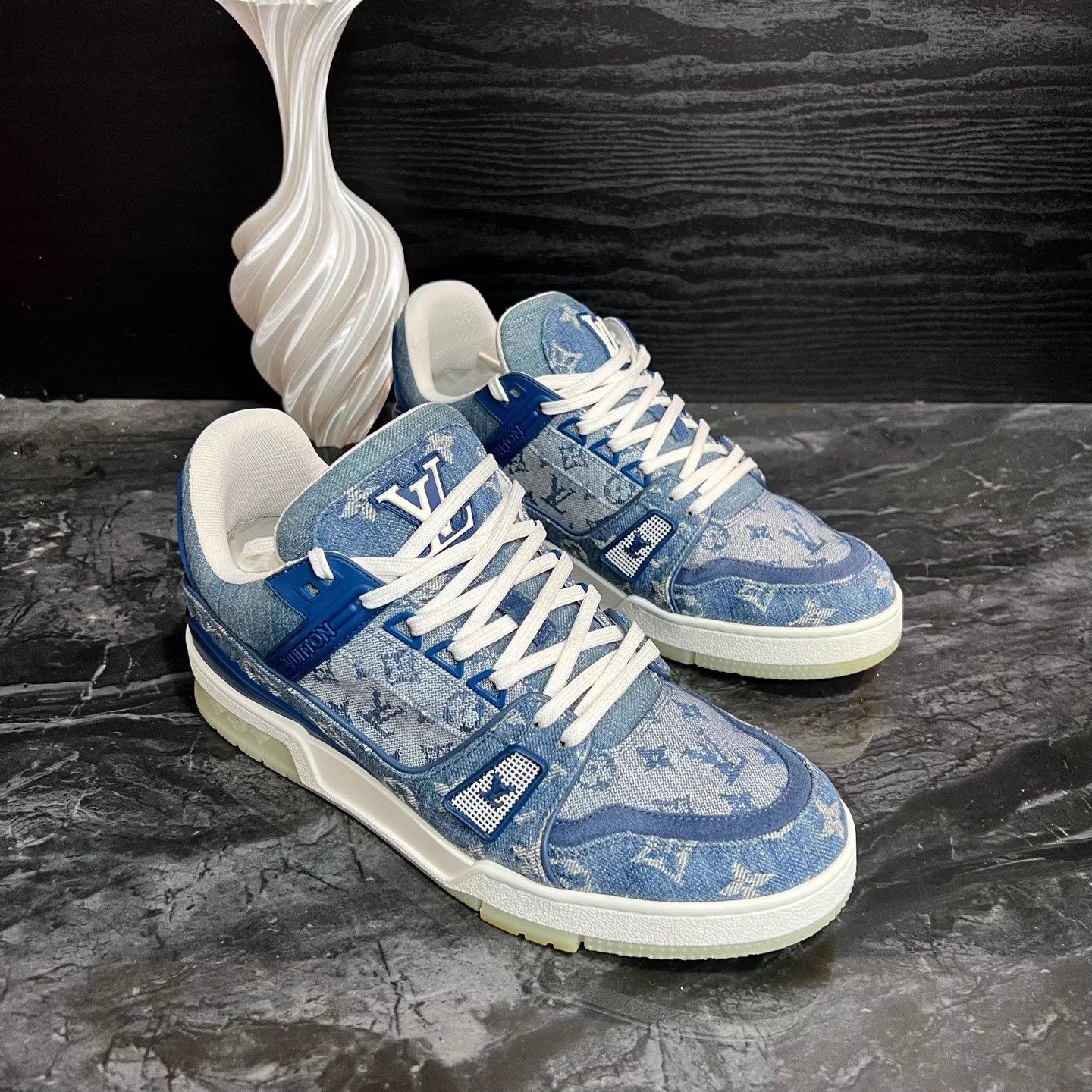 Louis Vuitton Lv 1089 41 Denim W/Blue Trainer 95 New Size US 8 / EU 41 - 3 Thumbnail