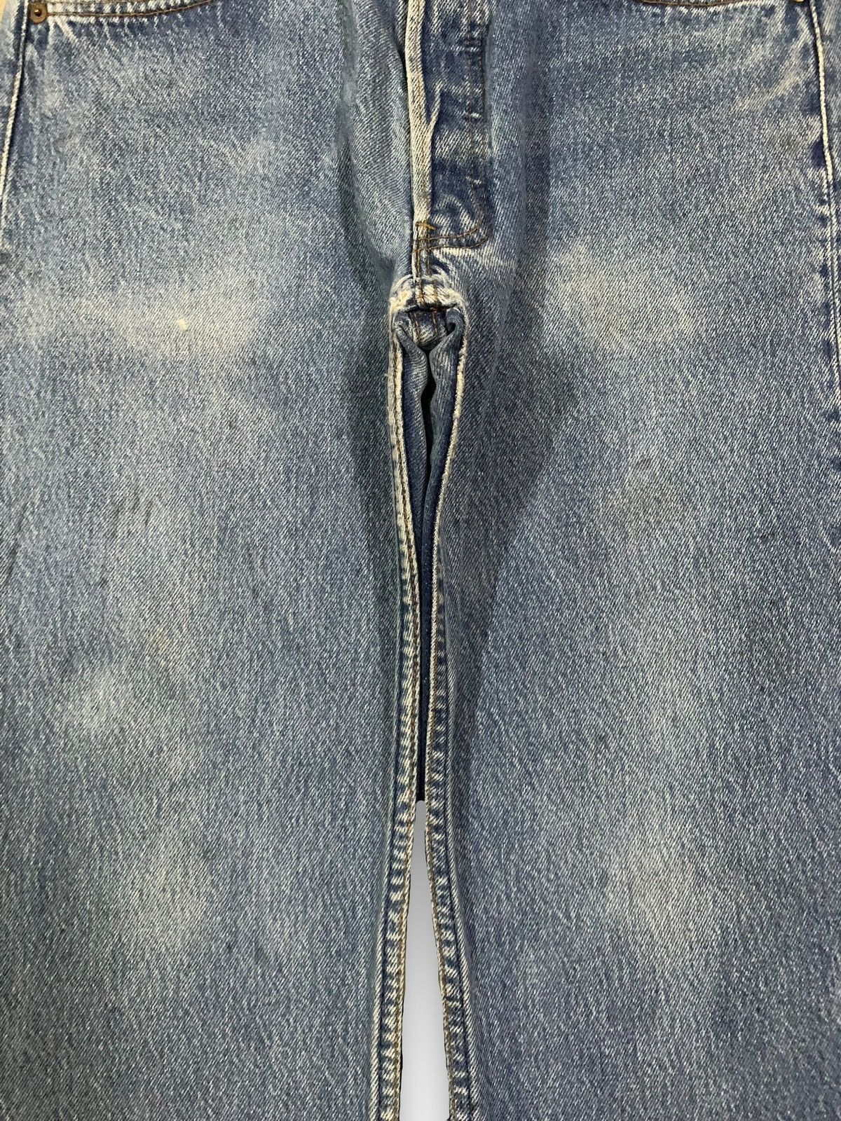 Levi's Vintage 90s Levis 501 Button Fly Faded Jeans Made in USA Size US 30 / EU 46 - 7 Thumbnail