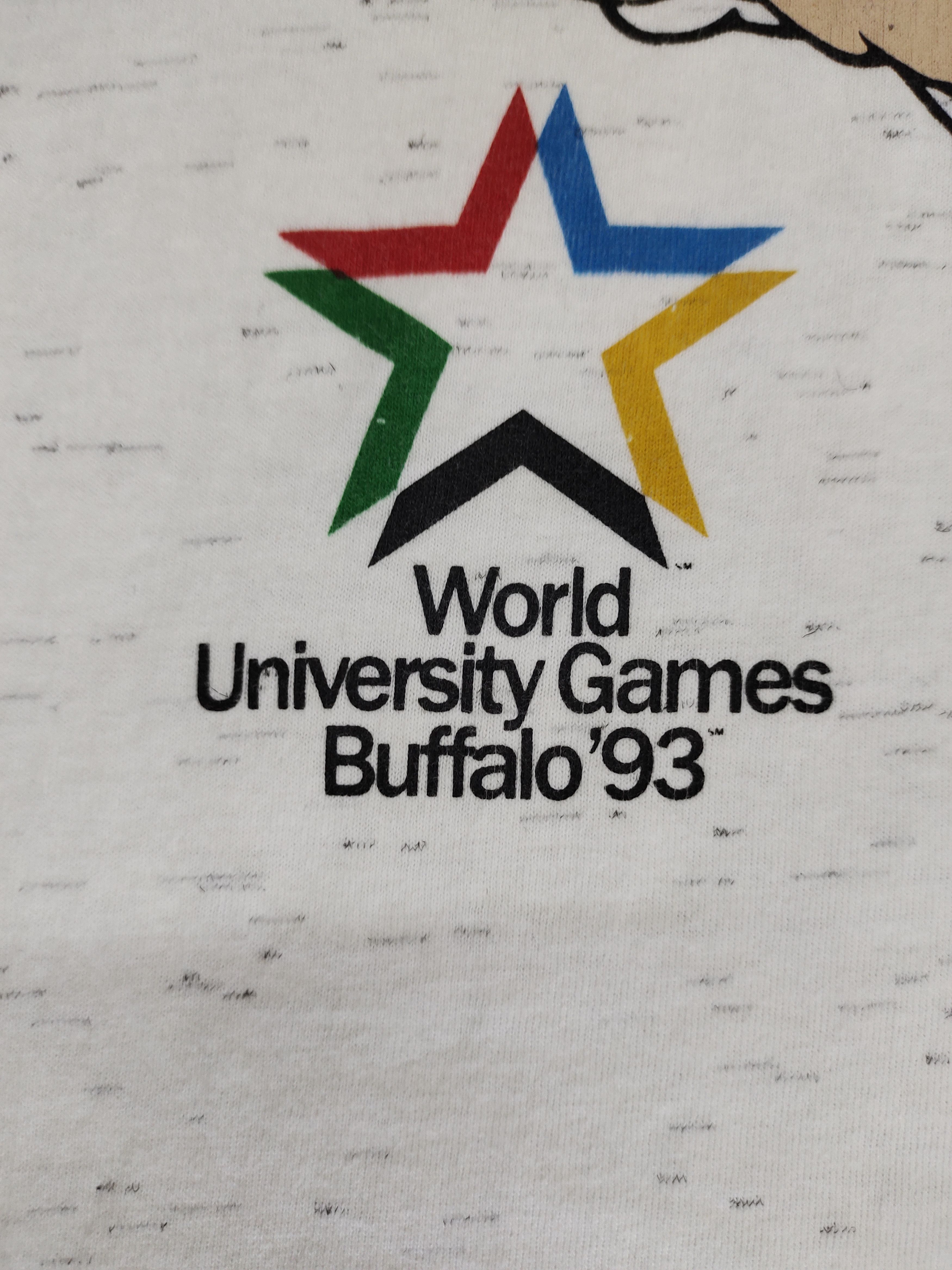 Vintage Vintage 90's University Games Buffalo '93 Victor T-Shirt Size US XL / EU 56 / 4 - 4 Thumbnail