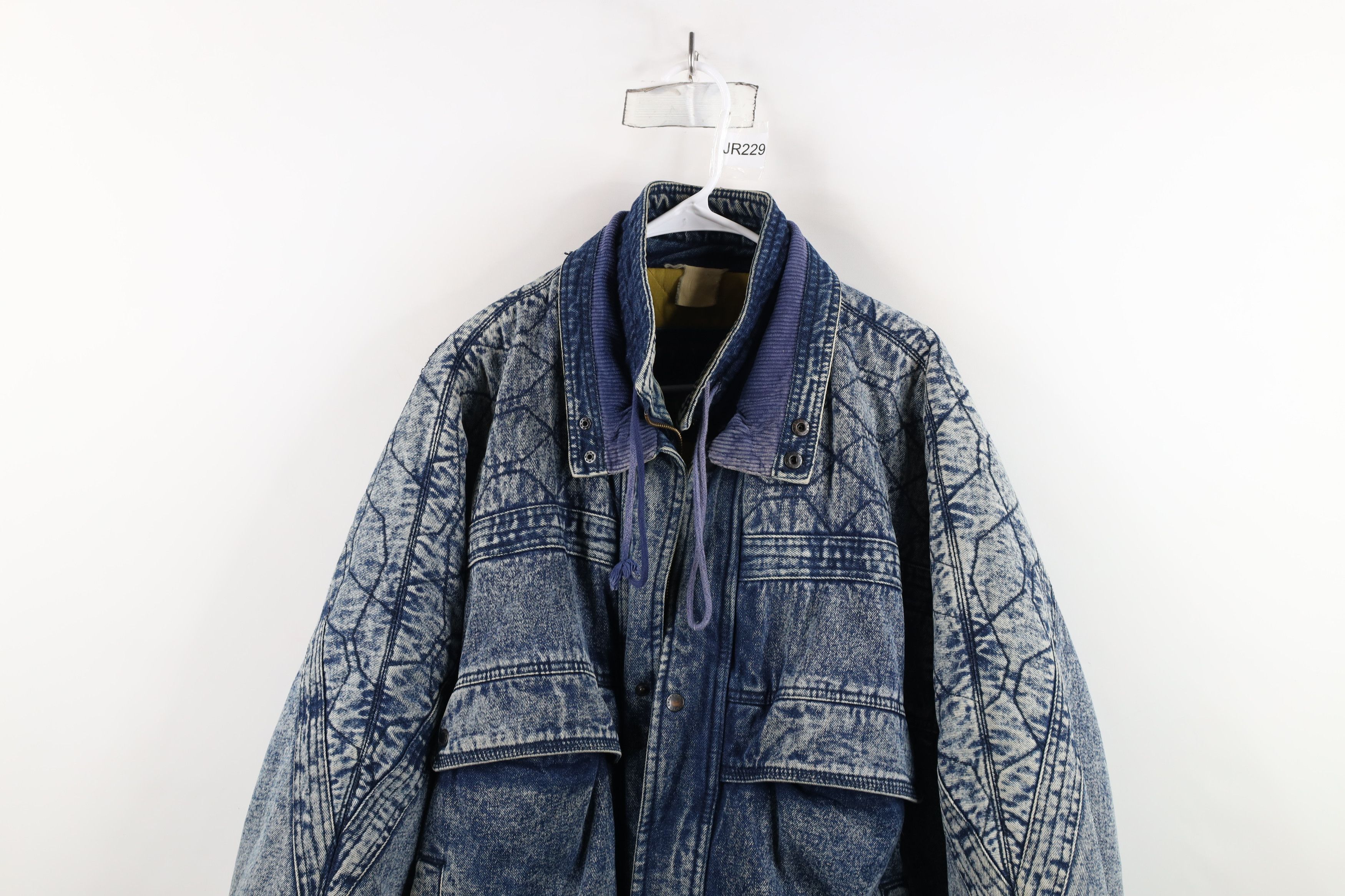 Vintage Vintage 90s Streetwear Quilted Acid Wash Denim Jean Jacket Size US XXL / EU 58 / 5 - 2 Thumbnail
