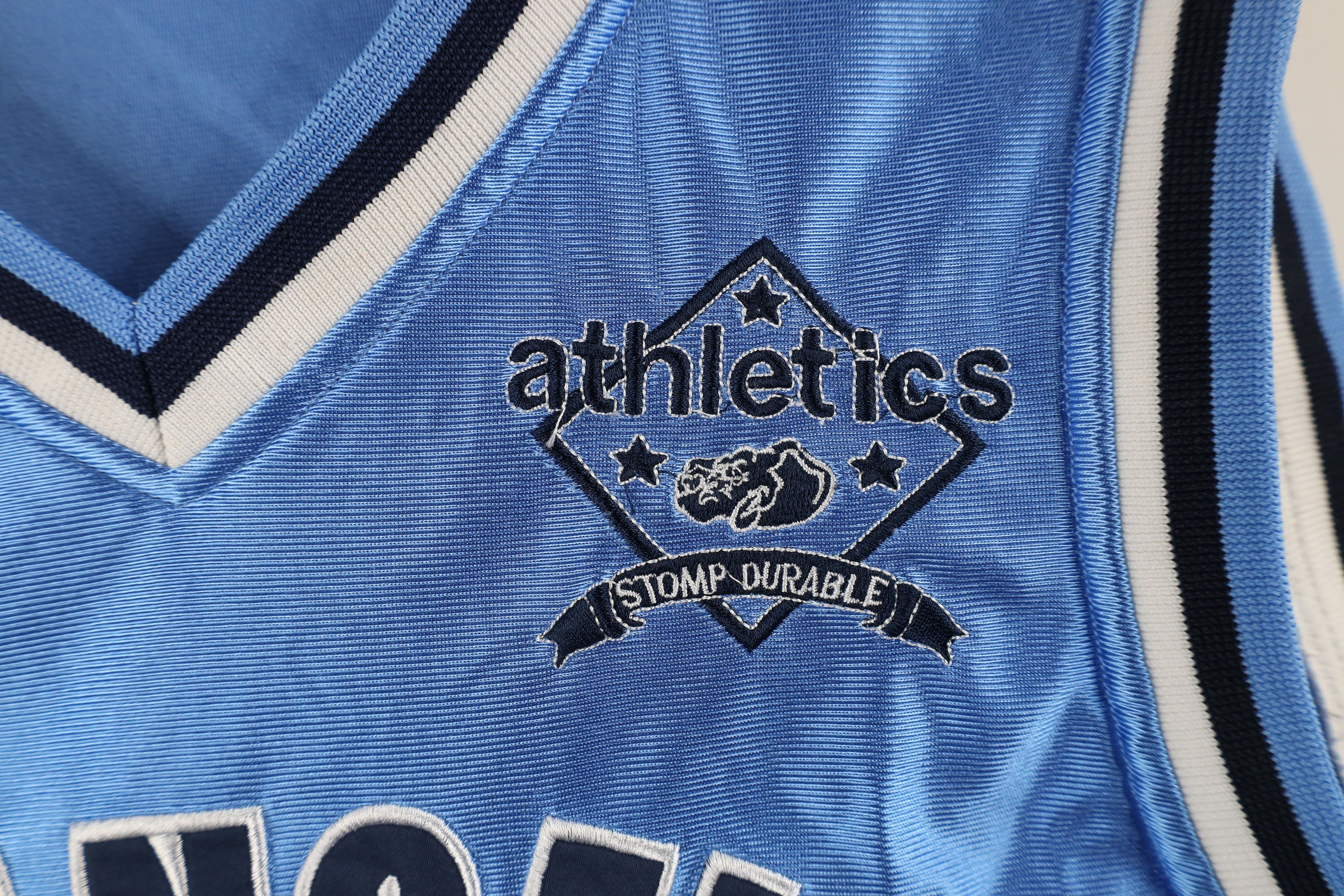 Vintage Vintage Y2K Streetwear Los Angeles Basketball Jersey Blue #7 Size US XXL / EU 58 / 5 - 5 Thumbnail