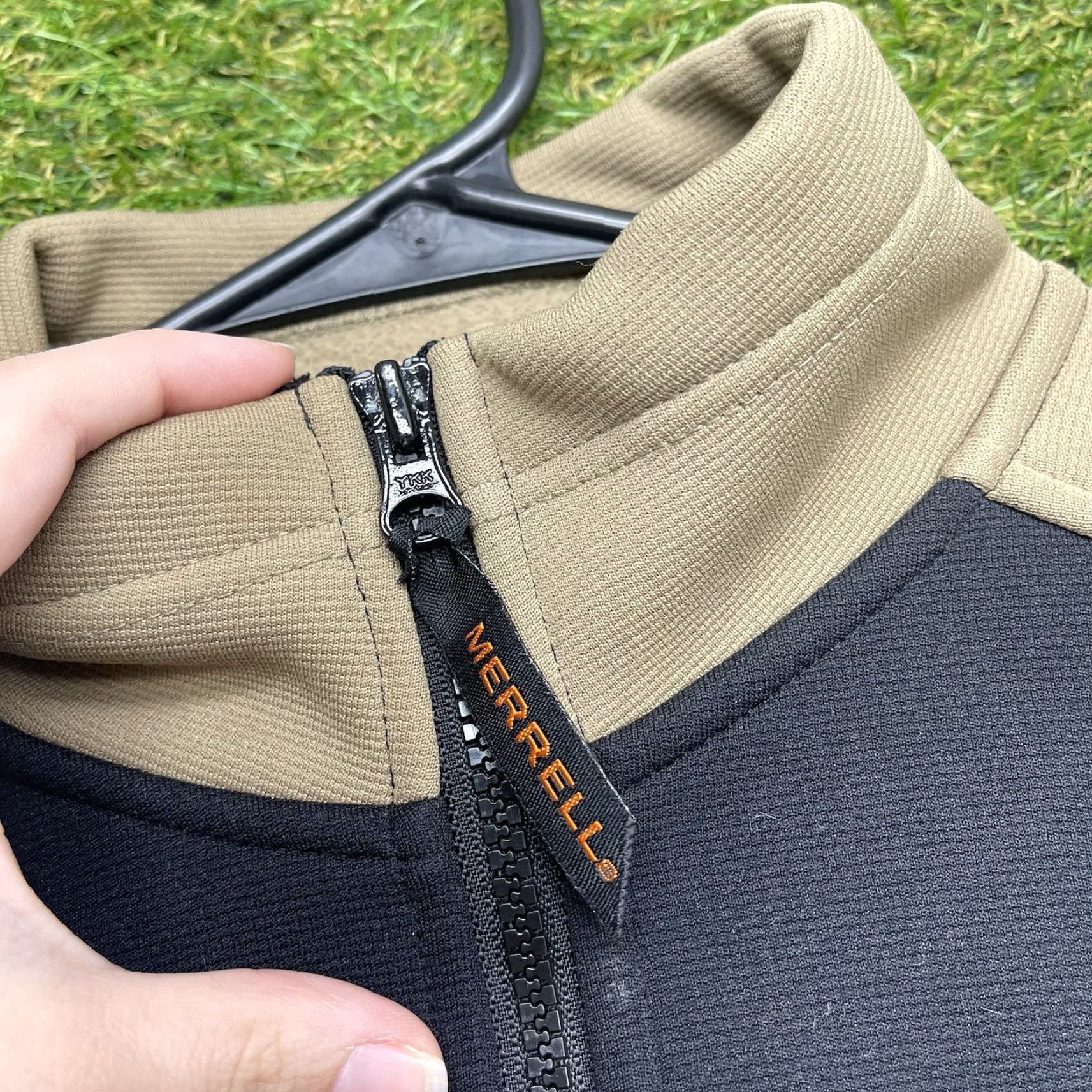 Merrell Merrell Jacket Womens Medium Hiking Full Zip Pockets Outdoors High Collar Black Size M / US 6-8 / IT 42-44 - 6 Thumbnail