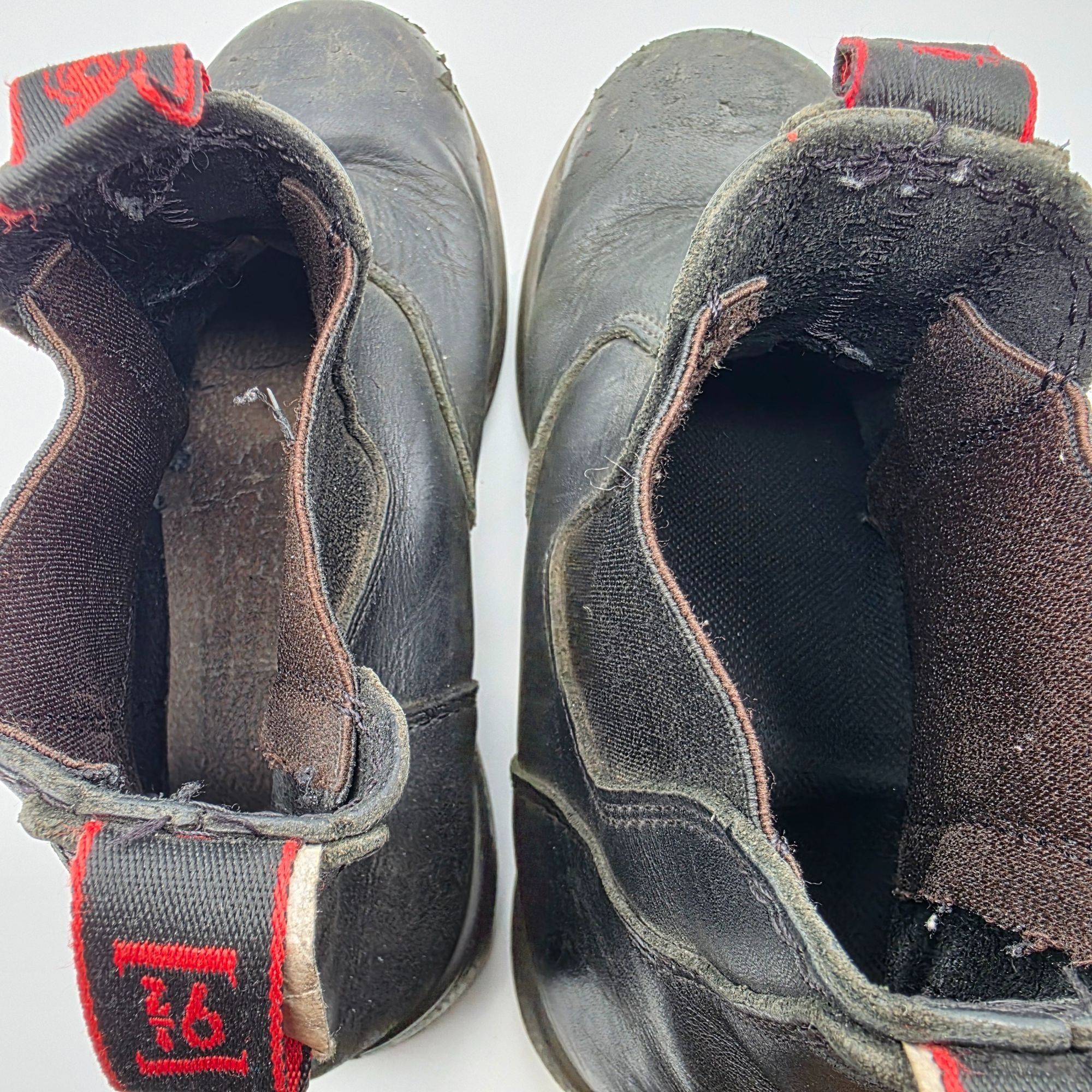 Other Redback Easy Escape Mens Size 9.5 Black Oil Kip Elastic Side Size US 9.5 / EU 42-43 - 5 Thumbnail