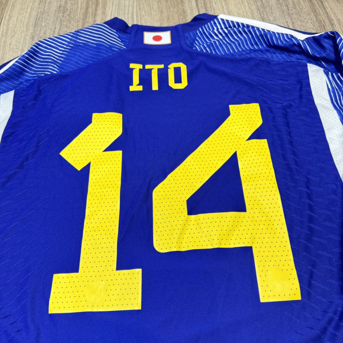 Adidas Japan World Cup 2022 player issue set #14 Ito (Bnwt) Size US XL / EU 56 / 4 - 5 Thumbnail