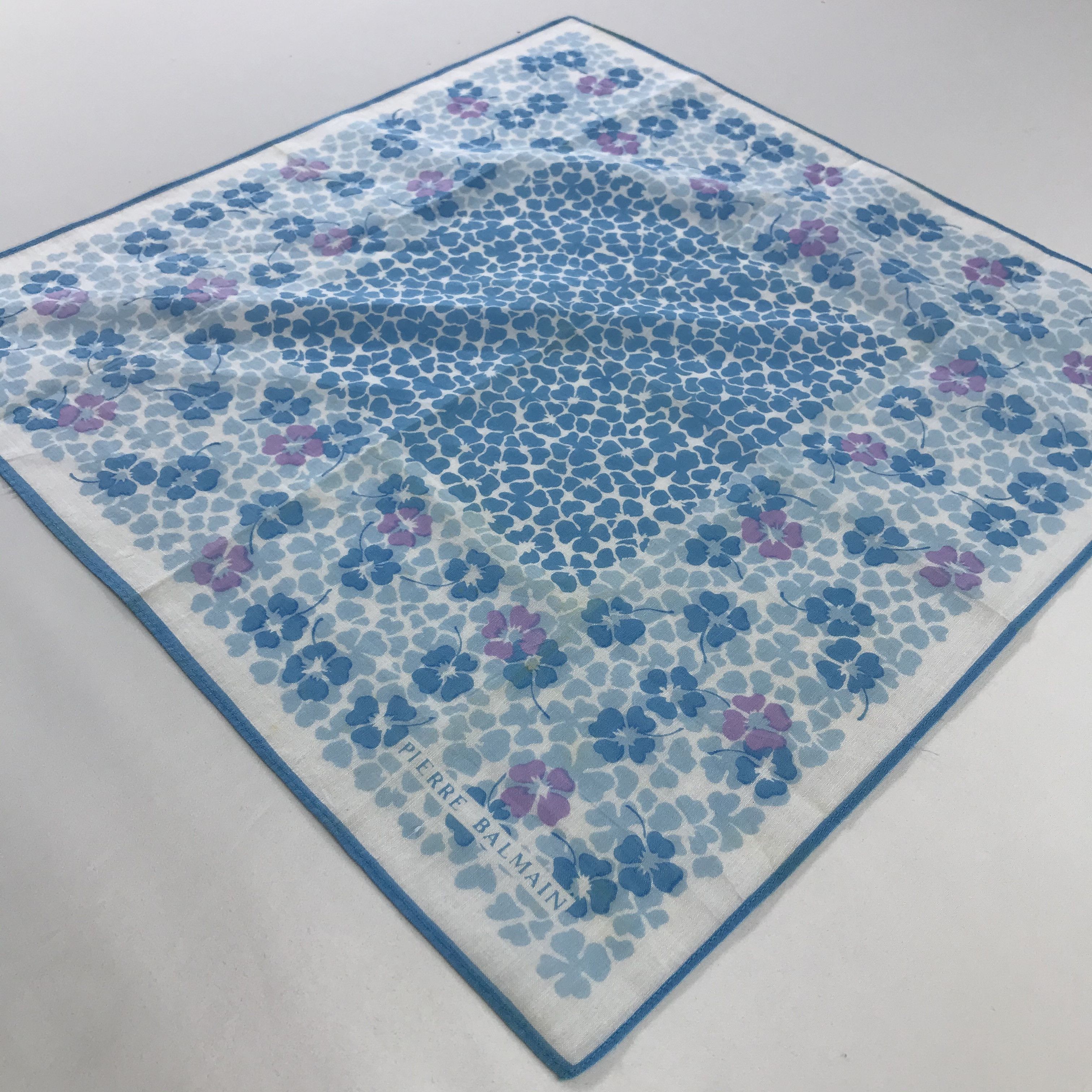 Pierre Balmain × Vintage Pierre Balmain Bandana / Handkerchief / Neckerchief - S611 Size ONE SIZE - 2 Thumbnail