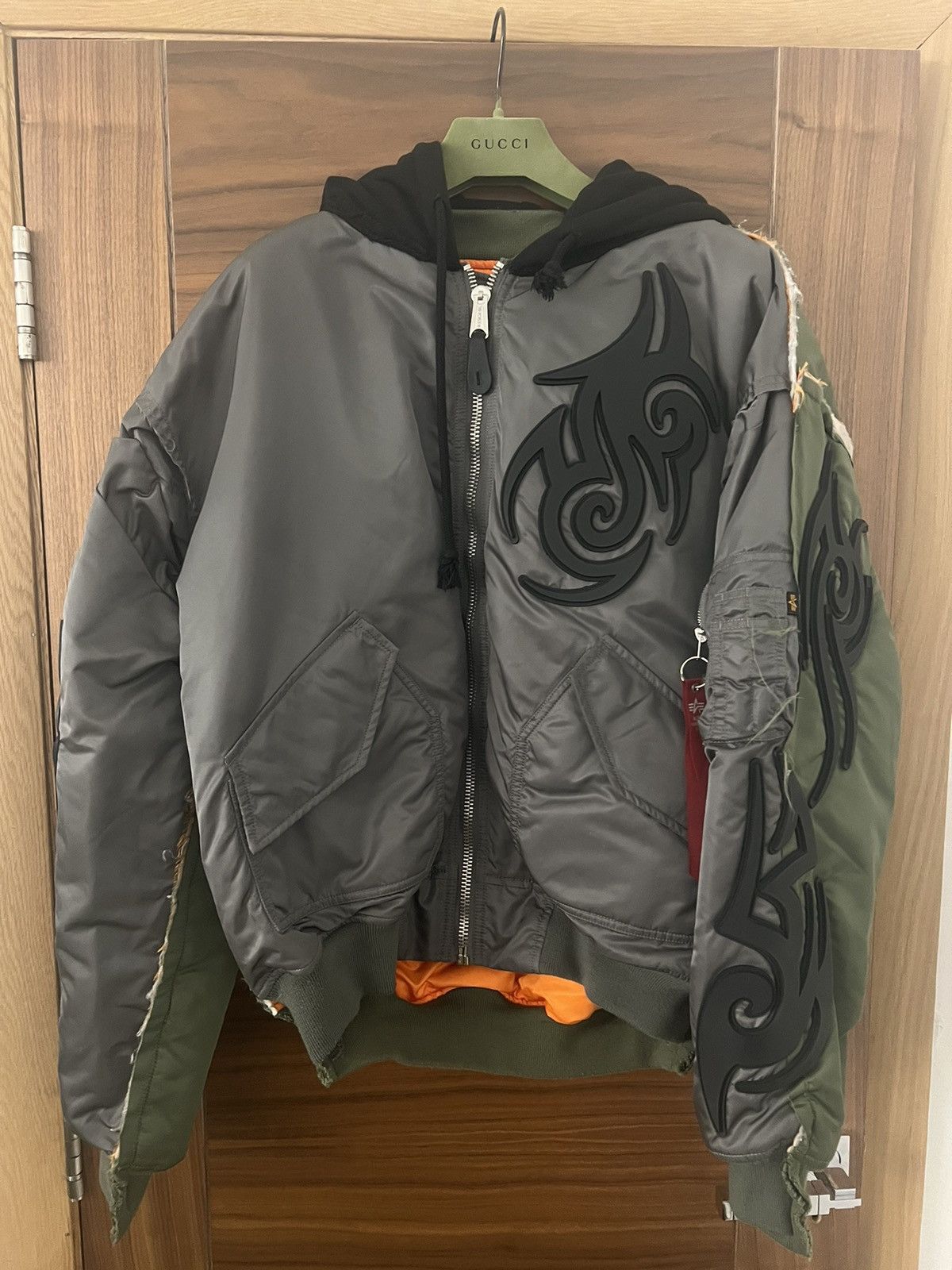 VETEMENTS ALPHA 19AW TRIBAL MA-1 JACKET