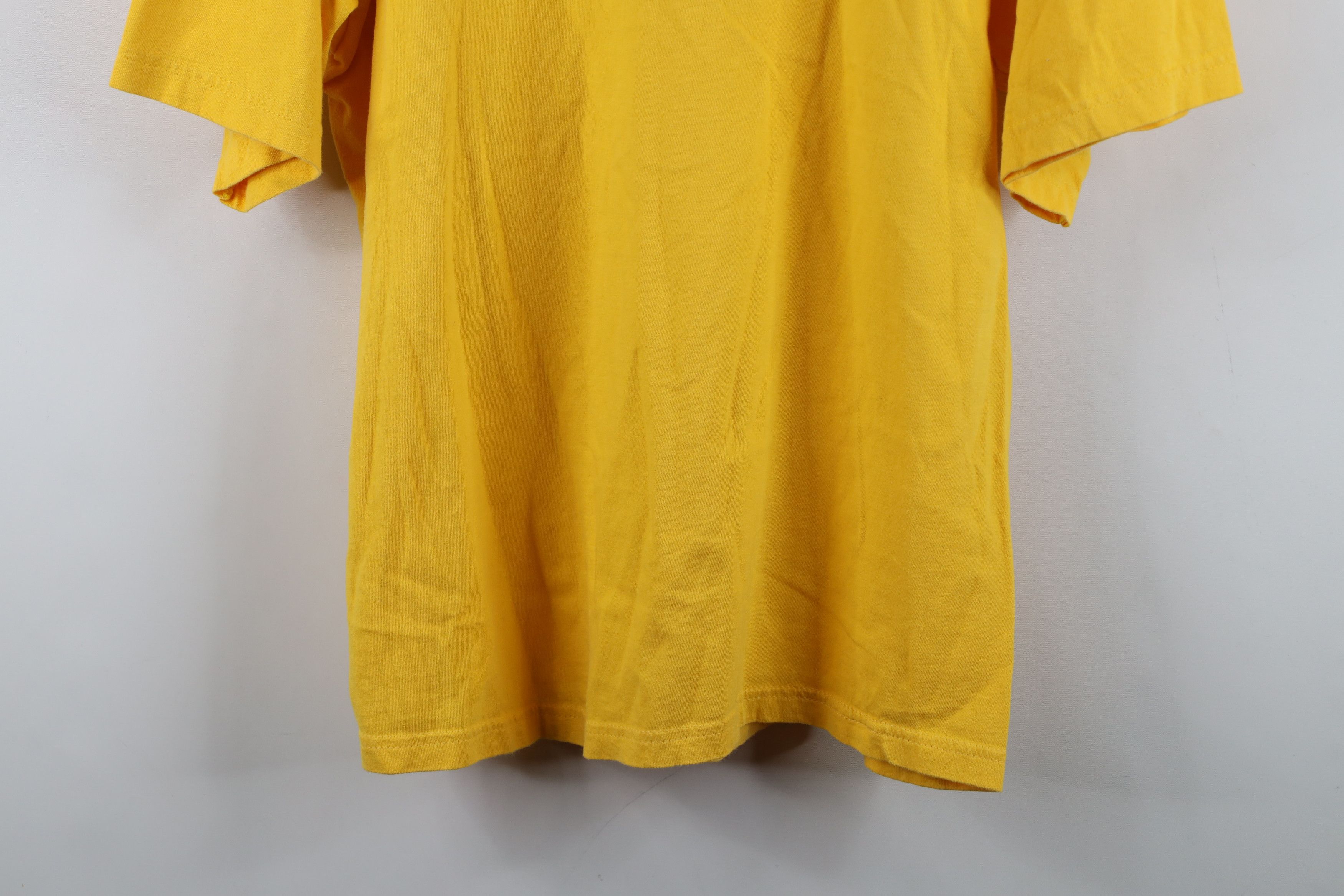 Vintage Vintage 90s Streetwear Anchorage Alaska USA Flag T-Shirt Size US XL / EU 56 / 4 - 9 Thumbnail