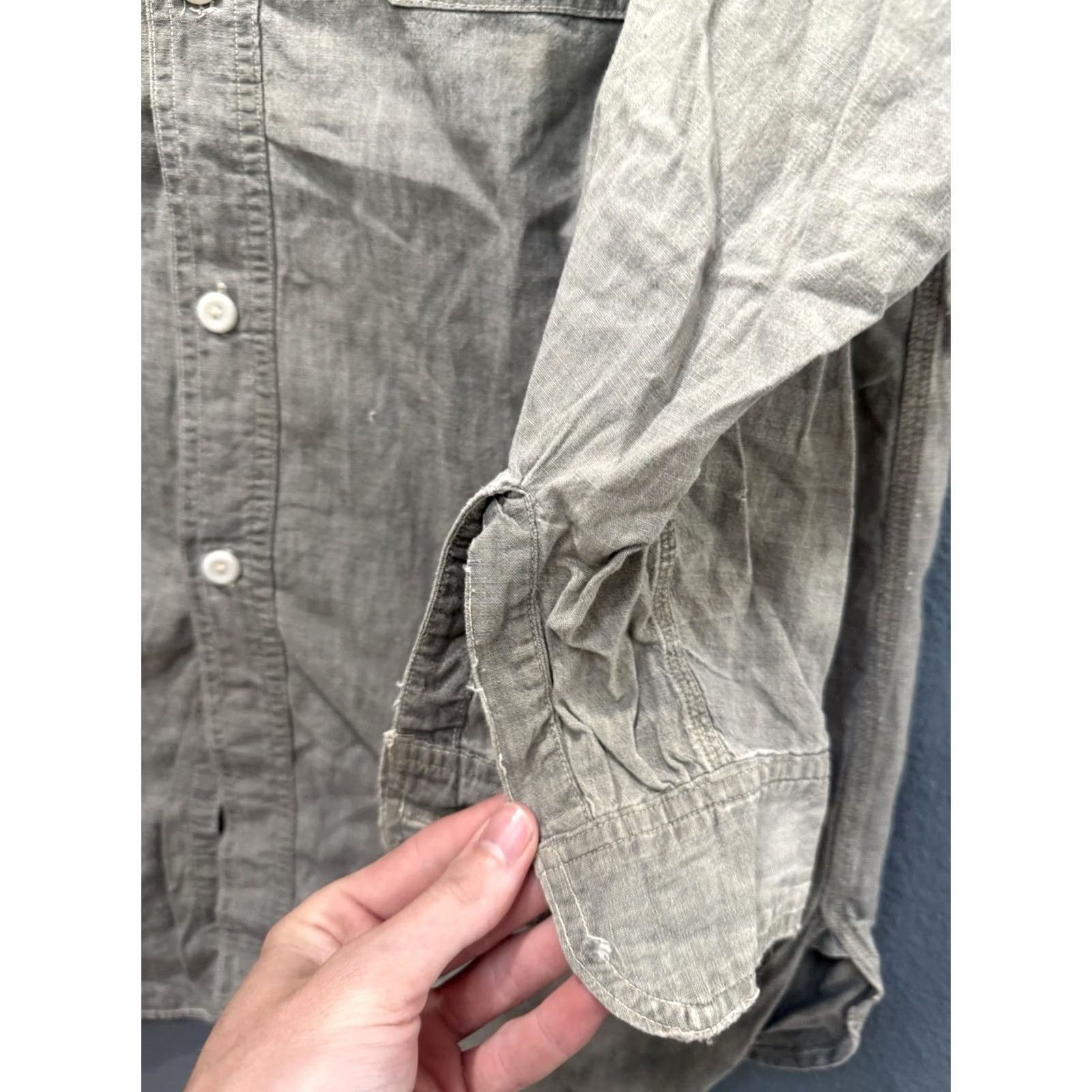 Vintage VINTAGE Allied Clothiers Gray Cotton Button-Up Shirt Men Large 40s decade Mens Size L Size US L / EU 52-54 / 3 - 4 Thumbnail