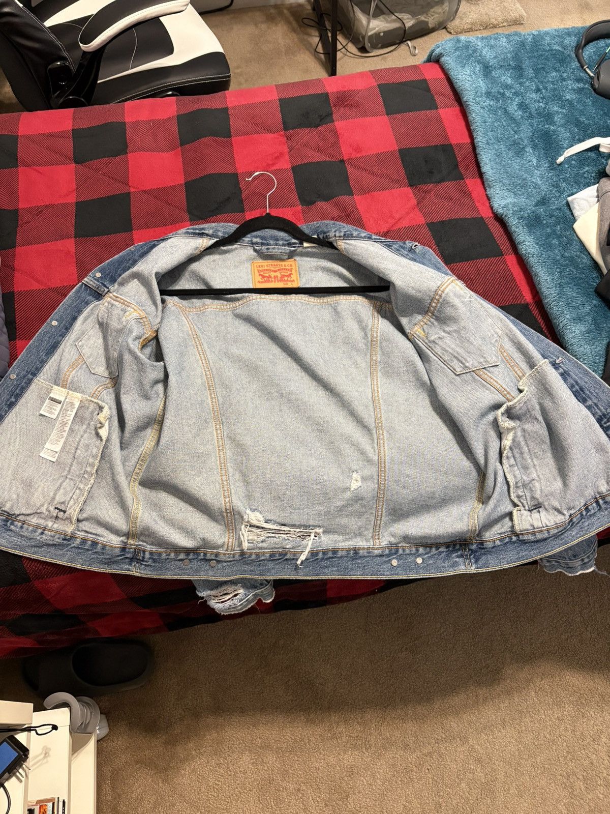 Levi's Vintage Clothing × Vintage Levi distressed denim jacket Size US L / EU 52-54 / 3 - 3 Thumbnail