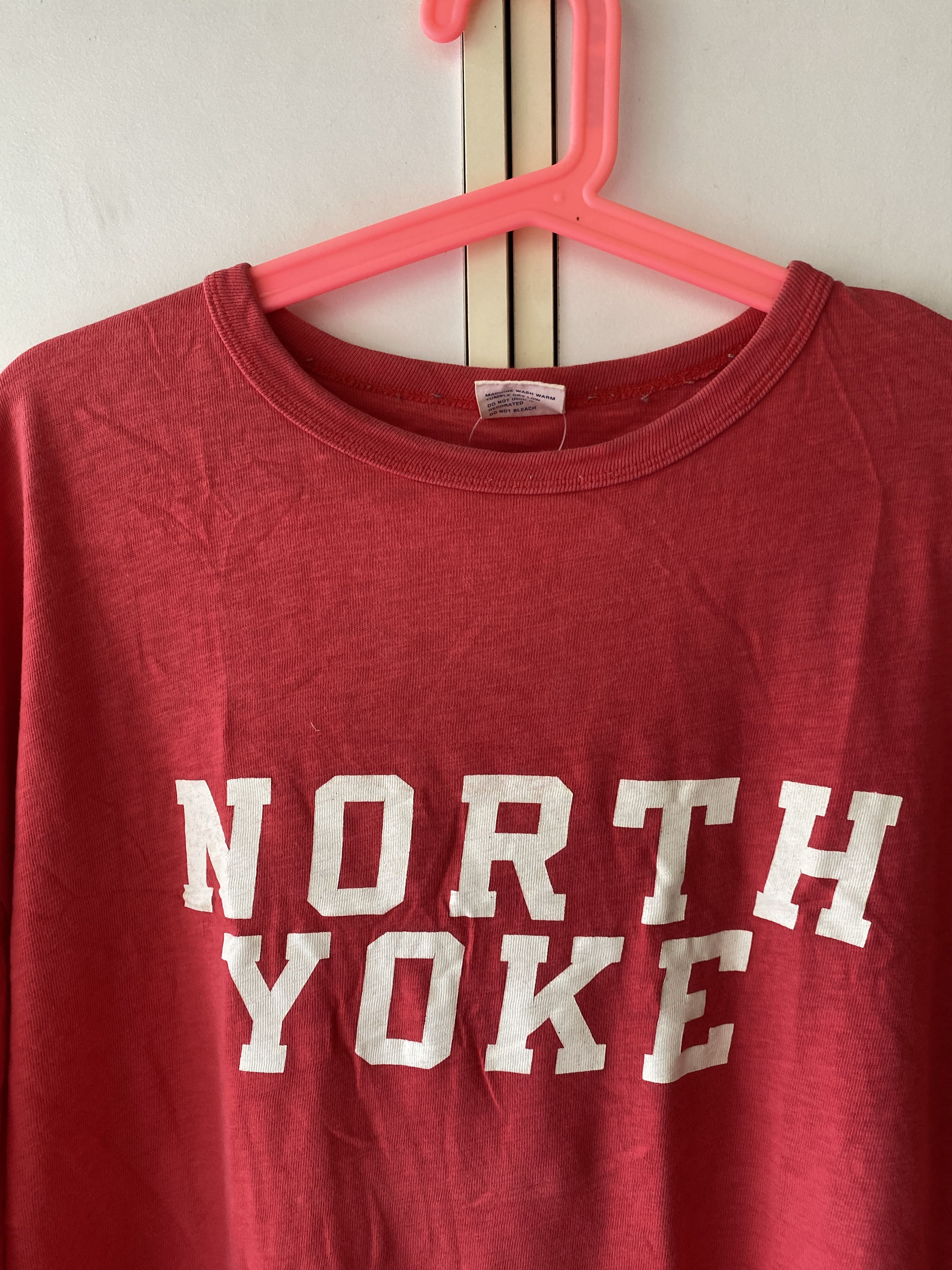 Champion × Vintage Y2K NORTH YOKE X CHAMPION RUNNING MAN T SHIRT Size US M / EU 48-50 / 2 - 3 Thumbnail