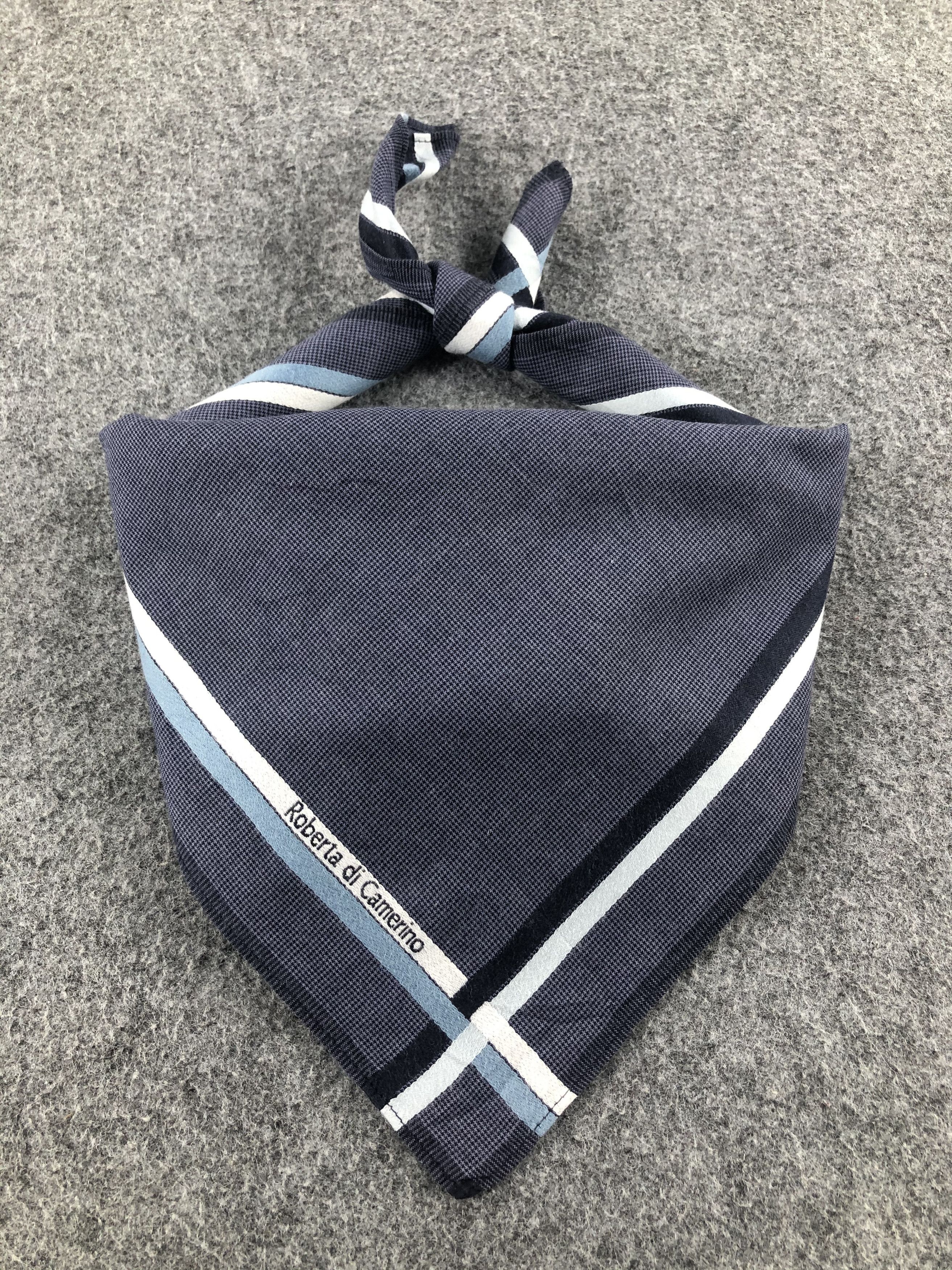 Roberta di Camerino × Vintage Roberta Di Camerino Handkerchief / Bandana / Neckerchief Size ONE SIZE - 2 Thumbnail