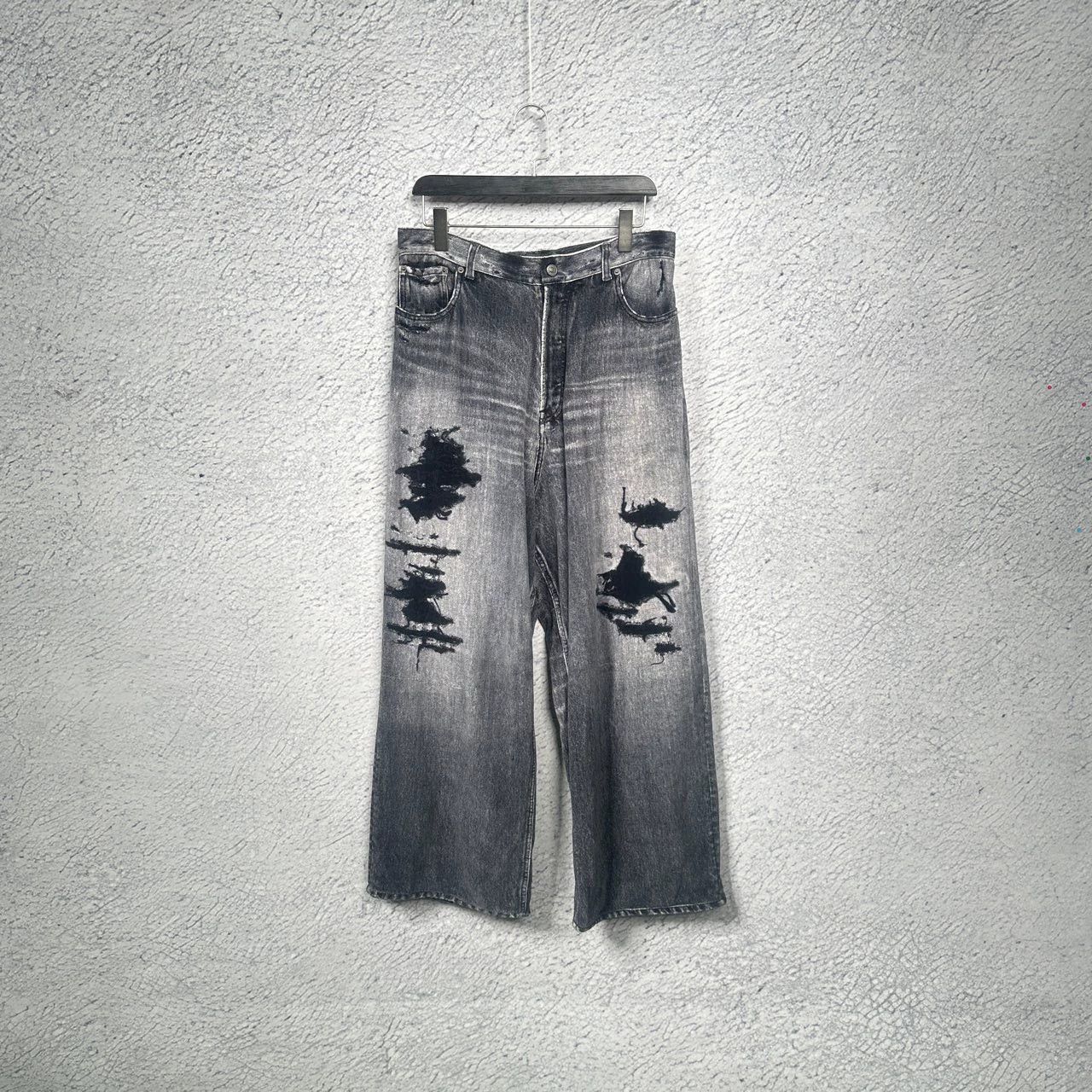 balenciaga trompe 3d printed denim pants