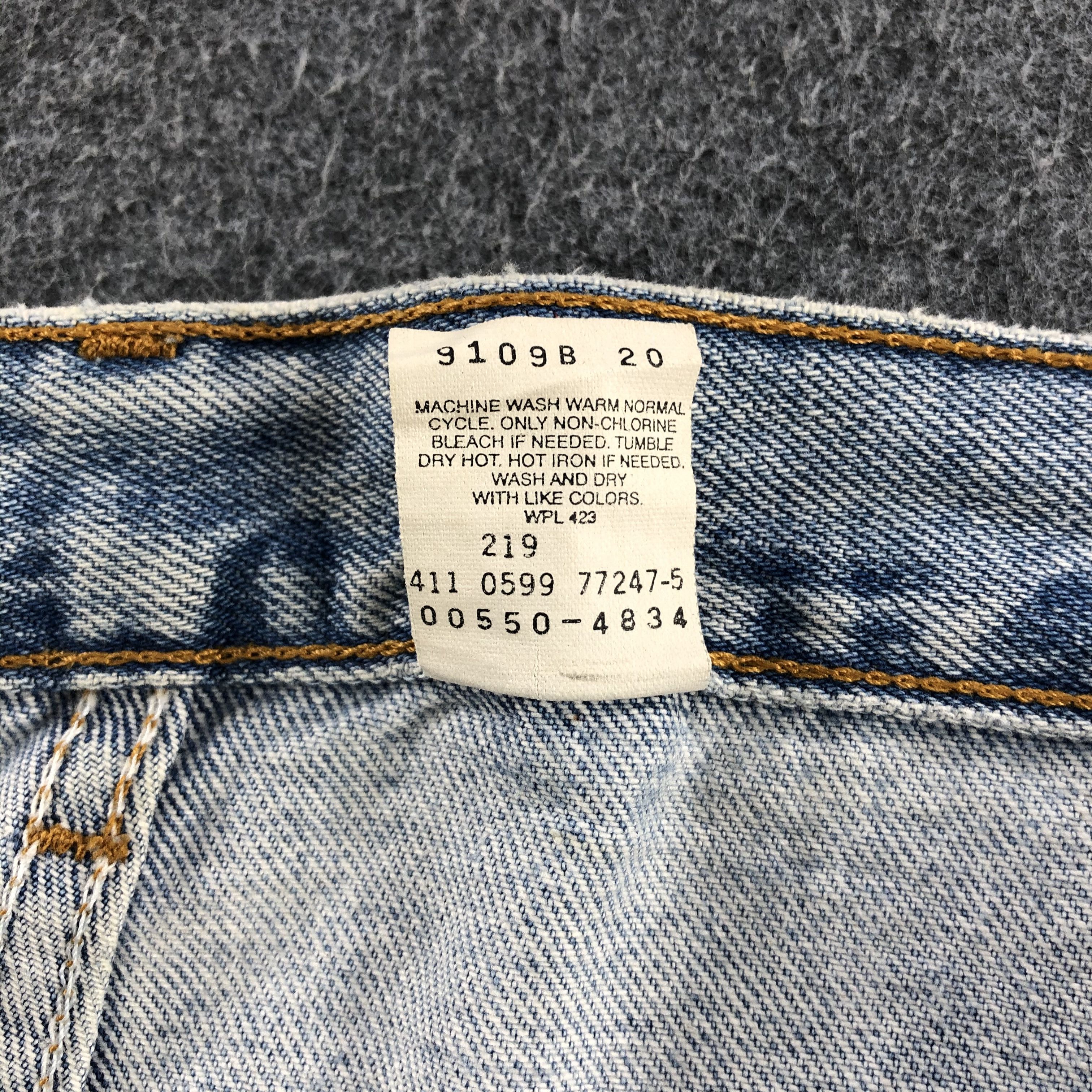 Levi's Vintage Levis 550 Light Wash Jeans- J1295 Size US 36 / EU 52 - 12 Thumbnail