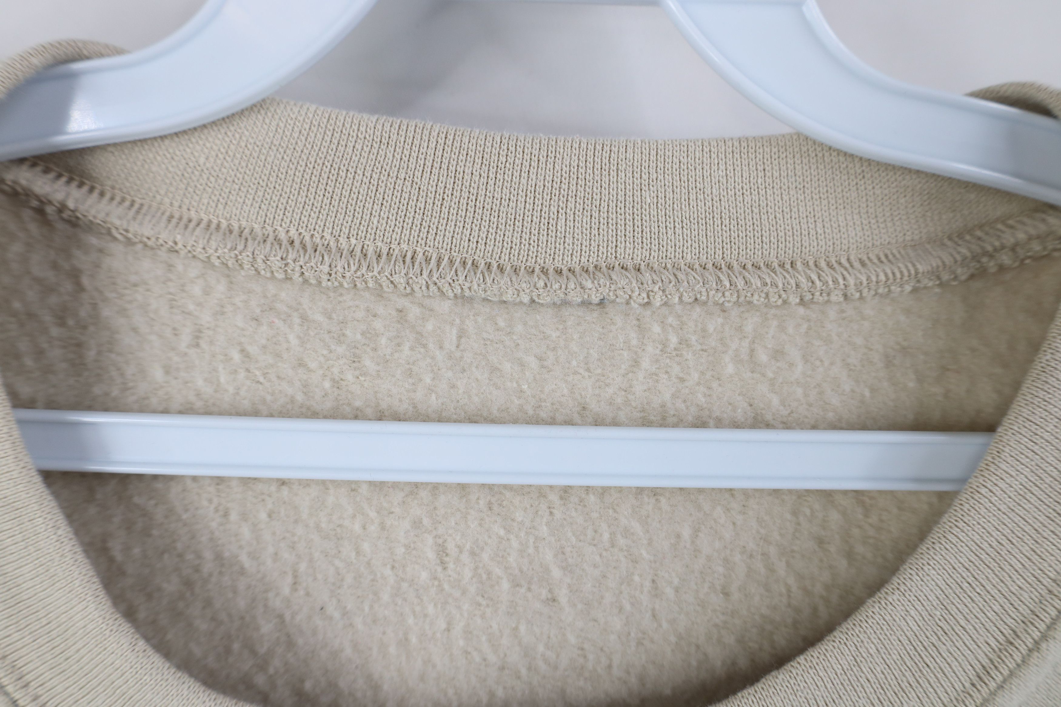 Vintage Vintage 90s Y2K Streetwear Puppy Crewneck Sweatshirt Beige Size 3XL / US 20-22 - 9 Thumbnail
