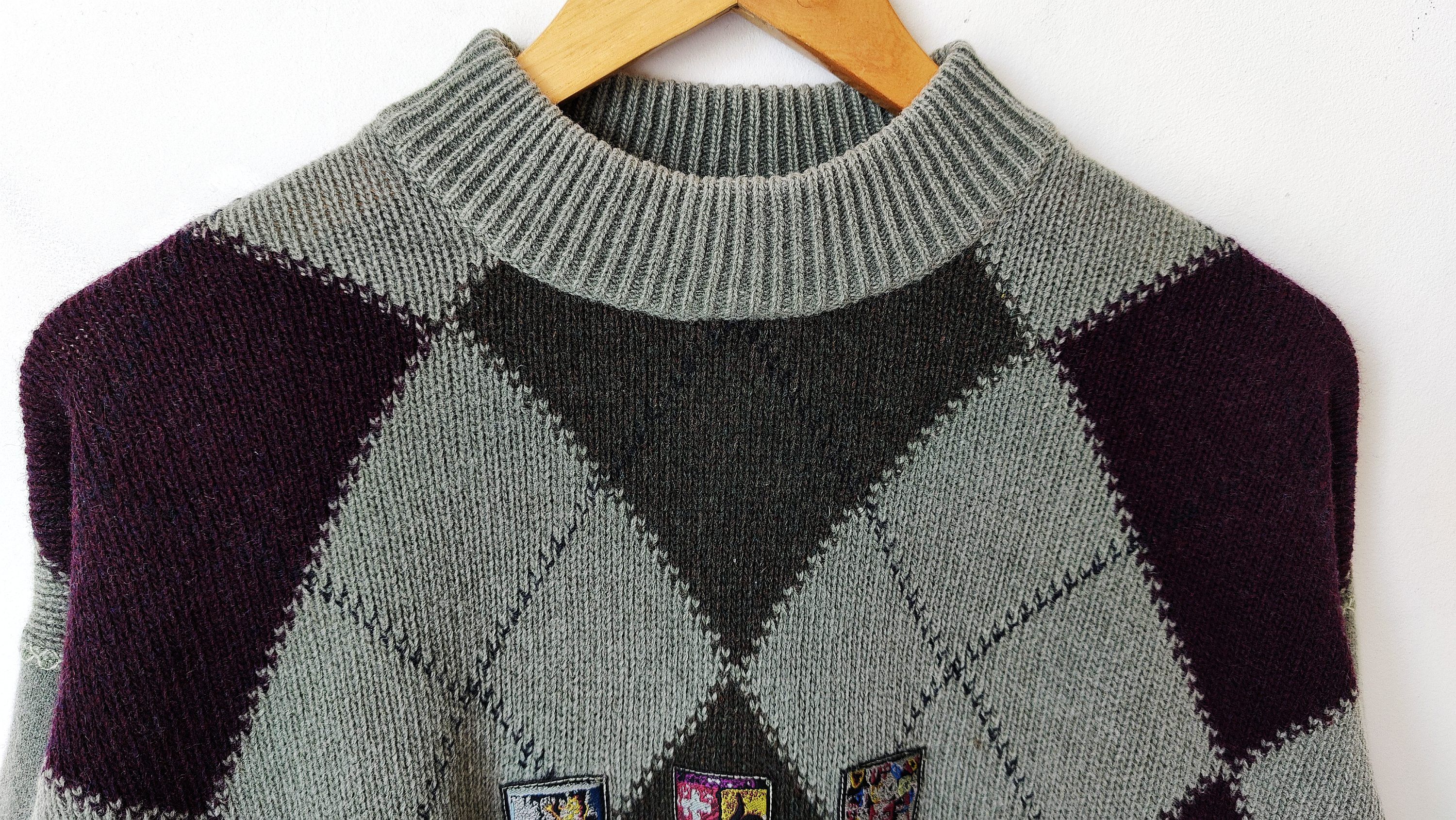 Hugo Boss × Vintage Hugo Boss Vintage 80s VTG Embroidered Wool Sweater Size US XL / EU 56 / 4 - 3 Thumbnail