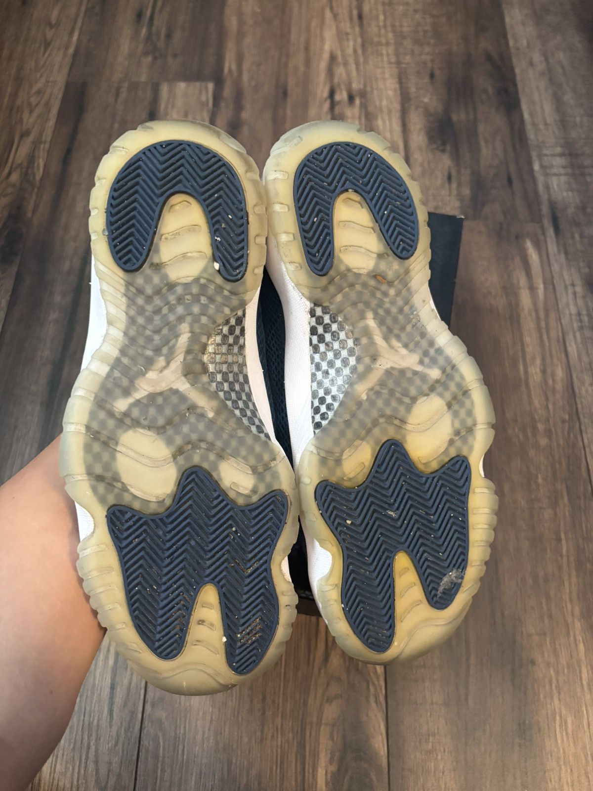 Jordan Brand Size 10 - Jordan 11 Low Navy Snakeskin 2019 Size US 10 / EU 43 - 6 Thumbnail