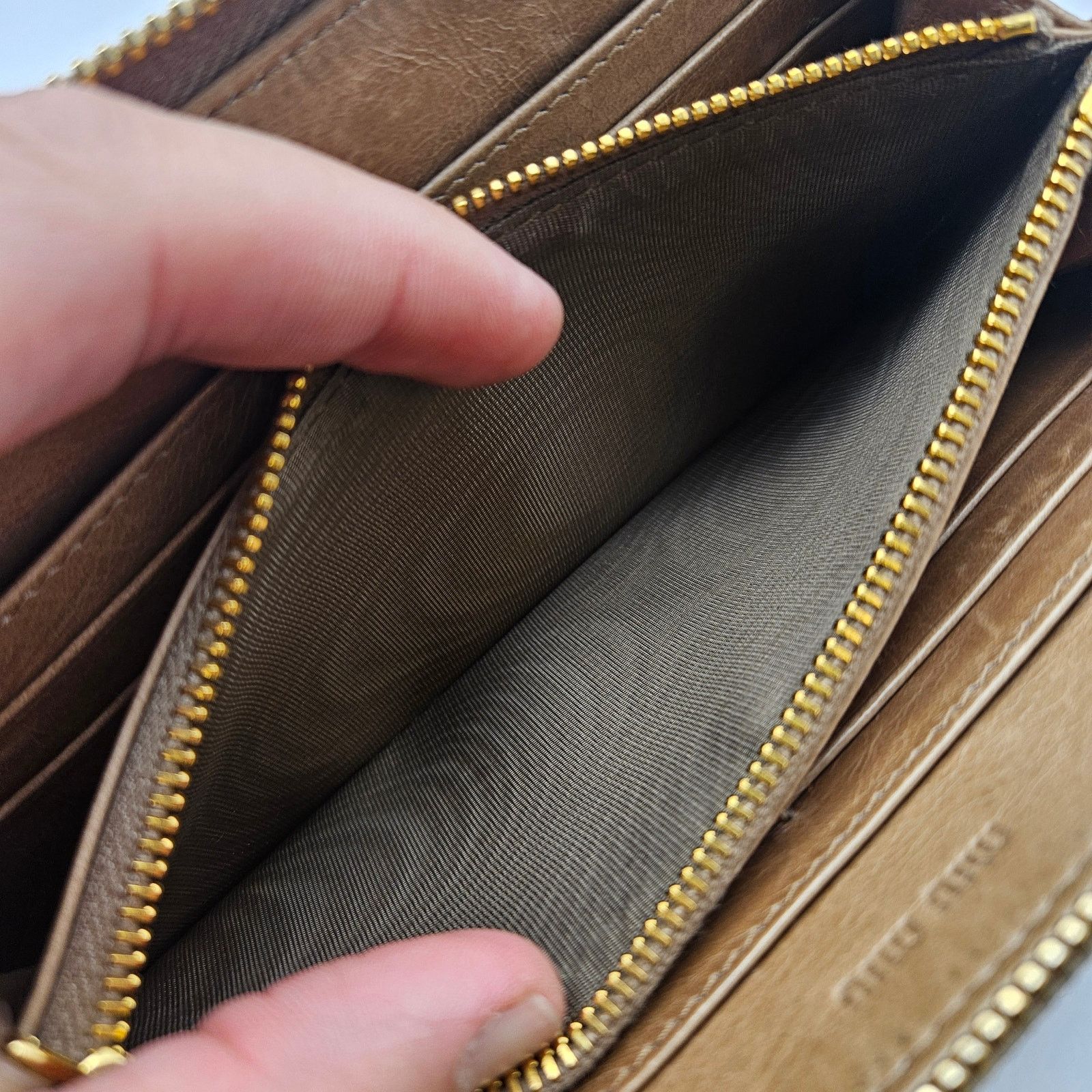 Other MIUMIU VINTAGE MATELASSE LEATHER BEIGE CONTINENTAL WALLET Size ONE SIZE - 7 Thumbnail