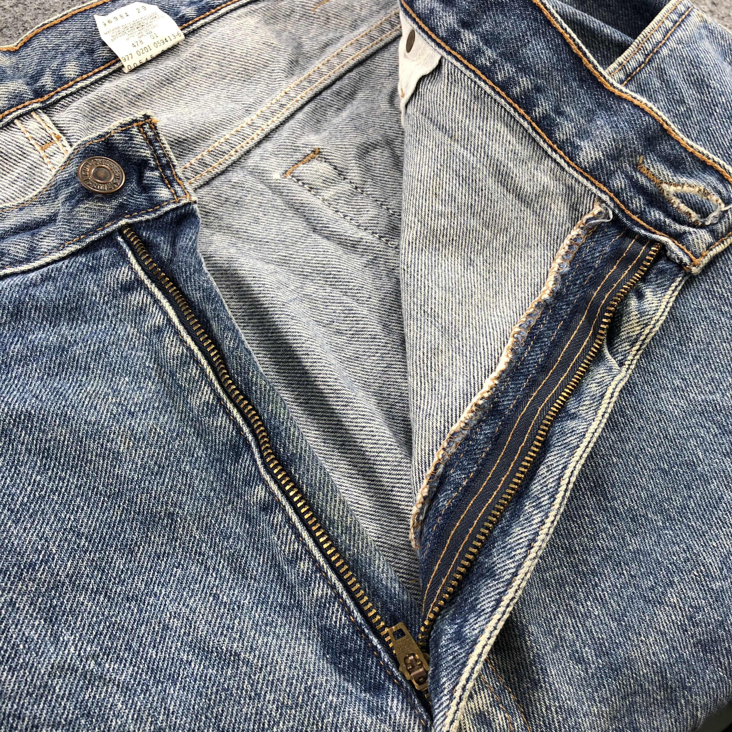 Levi's Faded Blue Vintage Levis 545 Jeans Baggy Denim-J1094 Size US 40 / EU 56 - 8 Thumbnail